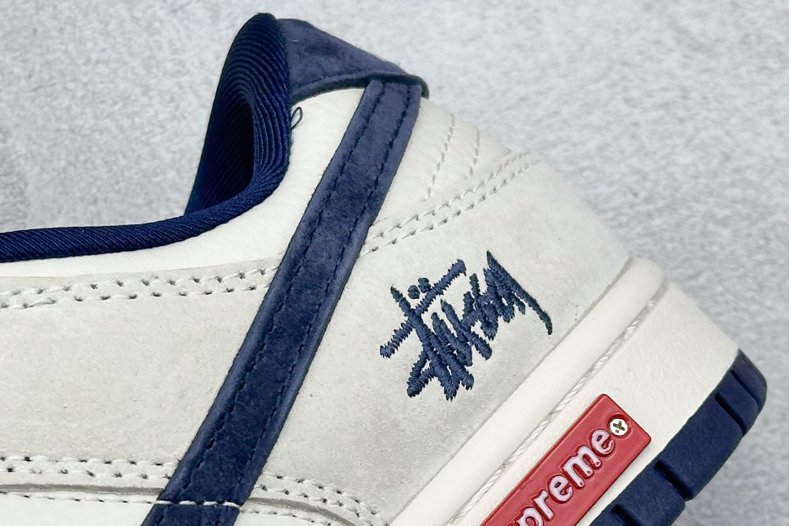 XC版Nike SB Dunk Low 斯图西 x Supreme SJ2068-271