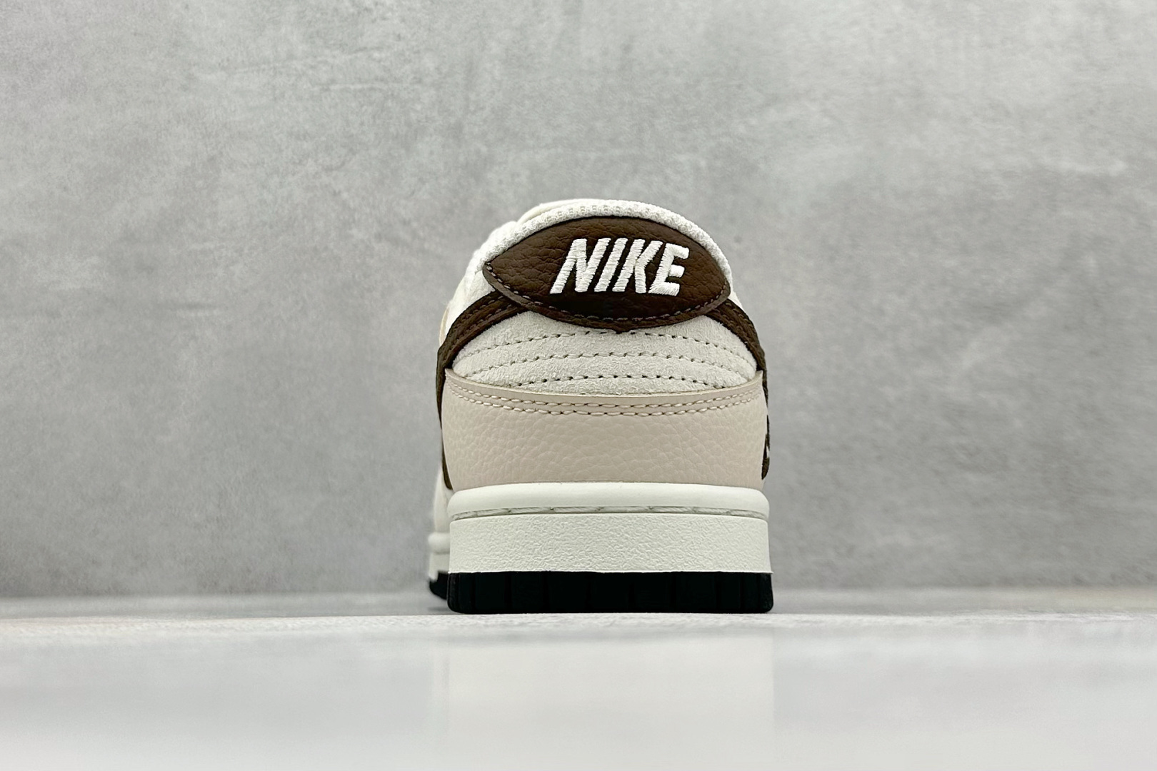 XC版Nike SB Dunk Low x BURBERRY 米白棕小钩 DJ2024-088