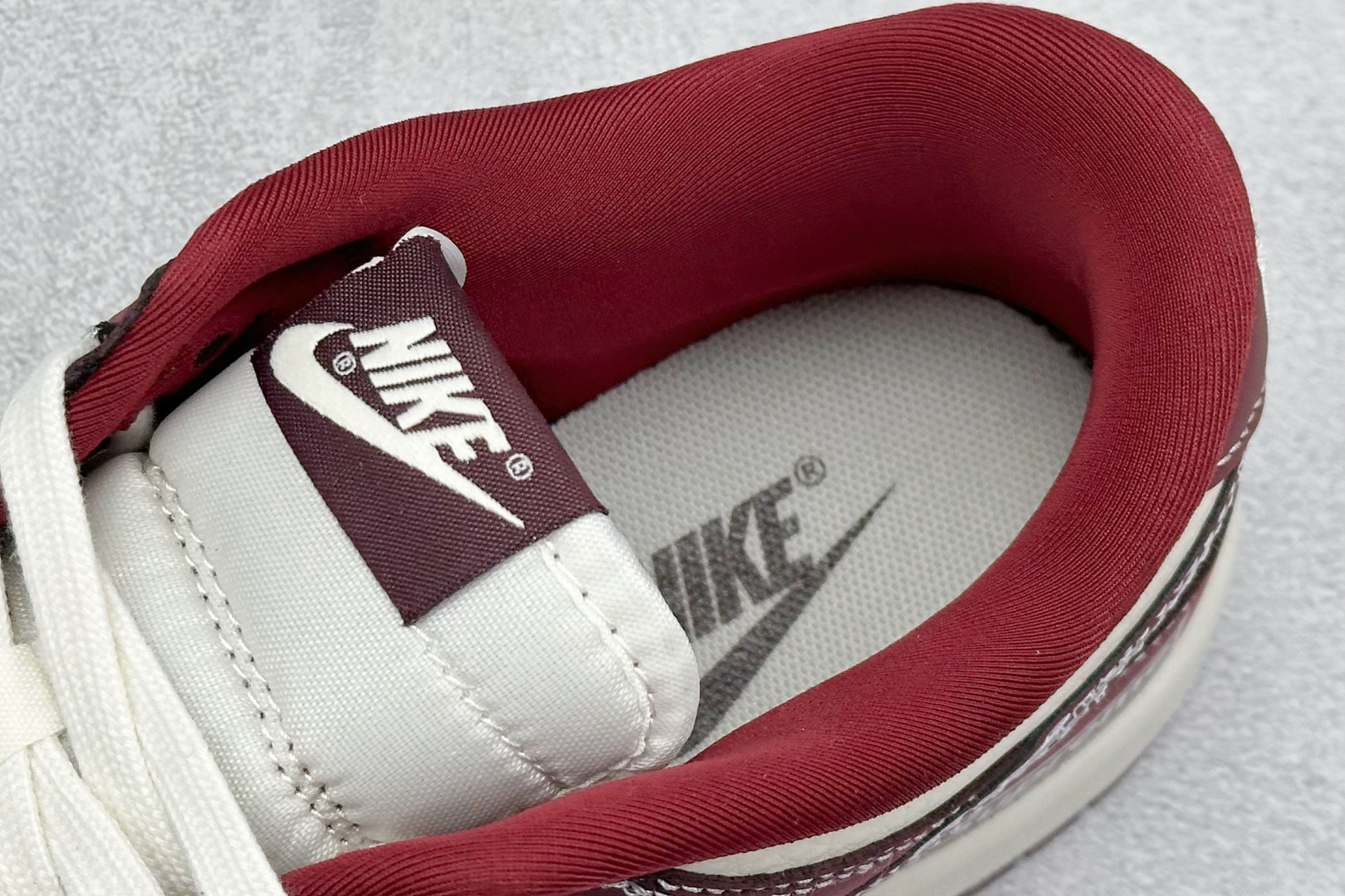 XC版Nike SB Dunk Low Sup联名涂鸦红勾 周年高端定制 低帮休闲板鞋 KK1333-047