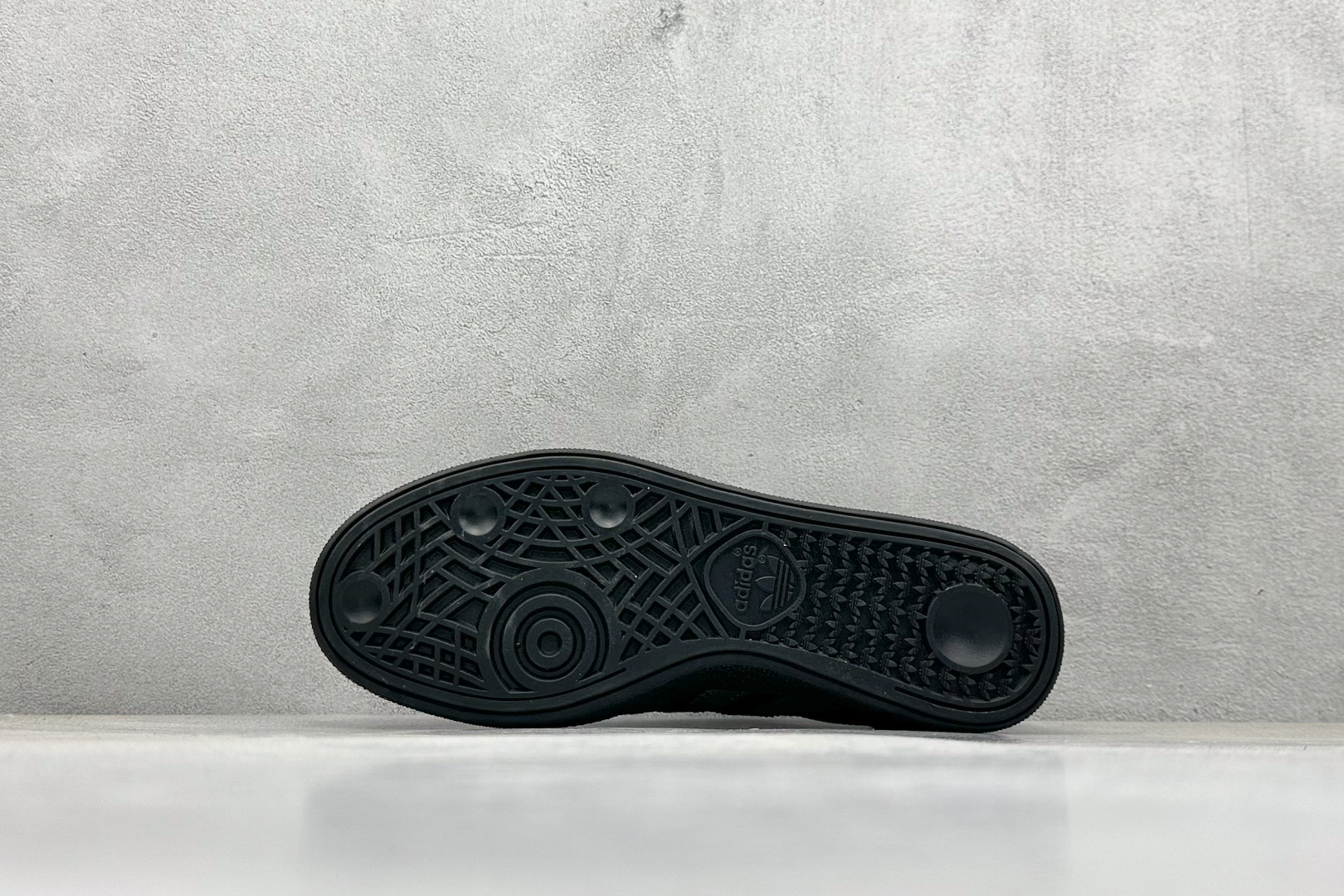 AD Originals Handball SPZL 手球运动员系列百搭休闲运动板鞋 IE6603-莆田鞋,莆田鞋货源,高仿鞋,高仿鞋货源,安福档口,莆田高仿鞋,莆田鞋批发,高仿鞋批发,莆田高仿运动鞋,高仿运动鞋,莆田运动鞋 AD Originals Handball SPZL 手球运动员系列百搭休闲运动板鞋 IE6603