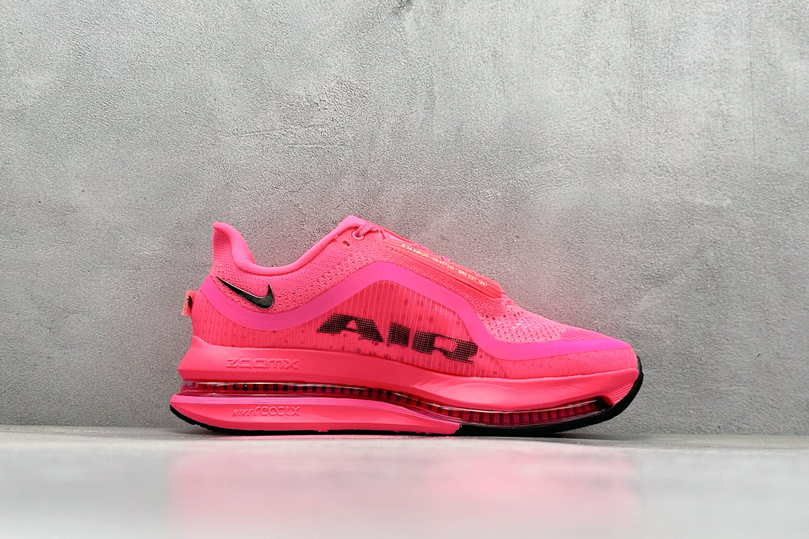 YH版Nike Air Zoom Pegasus Premium 耐克网面全掌气垫缓震跑鞋 HQ2592-100-莆田鞋,莆田鞋货源,高仿鞋,高仿鞋货源,安福档口,莆田高仿鞋,莆田鞋批发,高仿鞋批发,莆田高仿运动鞋,高仿运动鞋,莆田运动鞋 YH版Nike Air Zoom Pegasus Premium 耐克网面全掌气垫缓震跑鞋 HQ2592-100