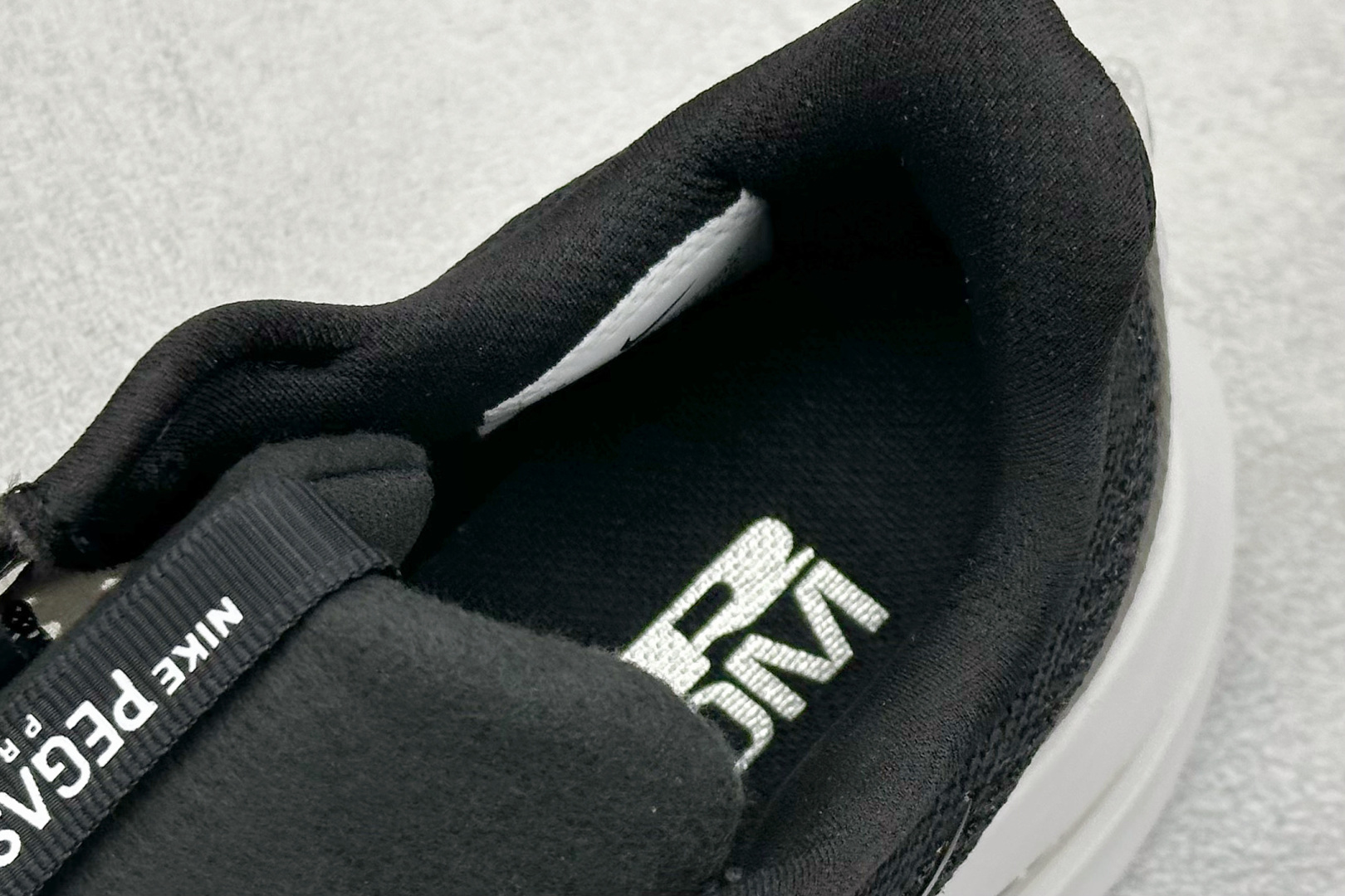 I8Nike Air Zoom Pegasus Premium 耐克网面全掌气垫缓震跑鞋 HQ2592-008-莆田鞋,莆田鞋货源,高仿鞋,高仿鞋货源,安福档口,莆田高仿鞋,莆田鞋批发,高仿鞋批发,莆田高仿运动鞋,高仿运动鞋,莆田运动鞋 I8Nike Air Zoom Pegasus Premium 耐克网面全掌气垫缓震跑鞋 HQ2592-008