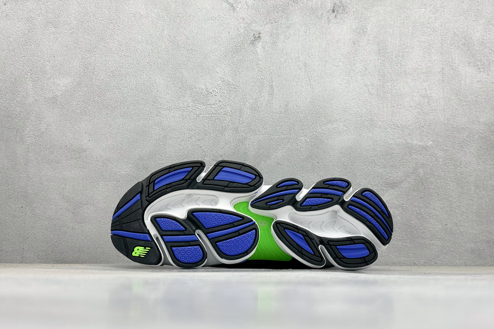 I8 New Balance 新百伦 NB2000 网面休闲鞋 U2000RM-莆田鞋,莆田鞋货源,高仿鞋,高仿鞋货源,安福档口,莆田高仿鞋,莆田鞋批发,高仿鞋批发,莆田高仿运动鞋,高仿运动鞋,莆田运动鞋 I8 New Balance 新百伦 NB2000 网面休闲鞋 U2000RM