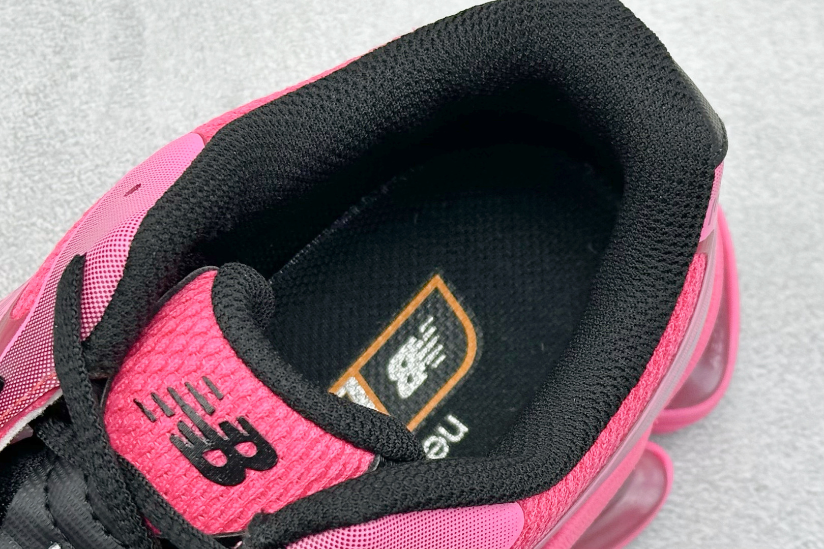 I8 New Balance 新百伦 NB2000 网面休闲鞋 U2000RAA-莆田鞋,莆田鞋货源,高仿鞋,高仿鞋货源,安福档口,莆田高仿鞋,莆田鞋批发,高仿鞋批发,莆田高仿运动鞋,高仿运动鞋,莆田运动鞋 I8 New Balance 新百伦 NB2000 网面休闲鞋 U2000RAA