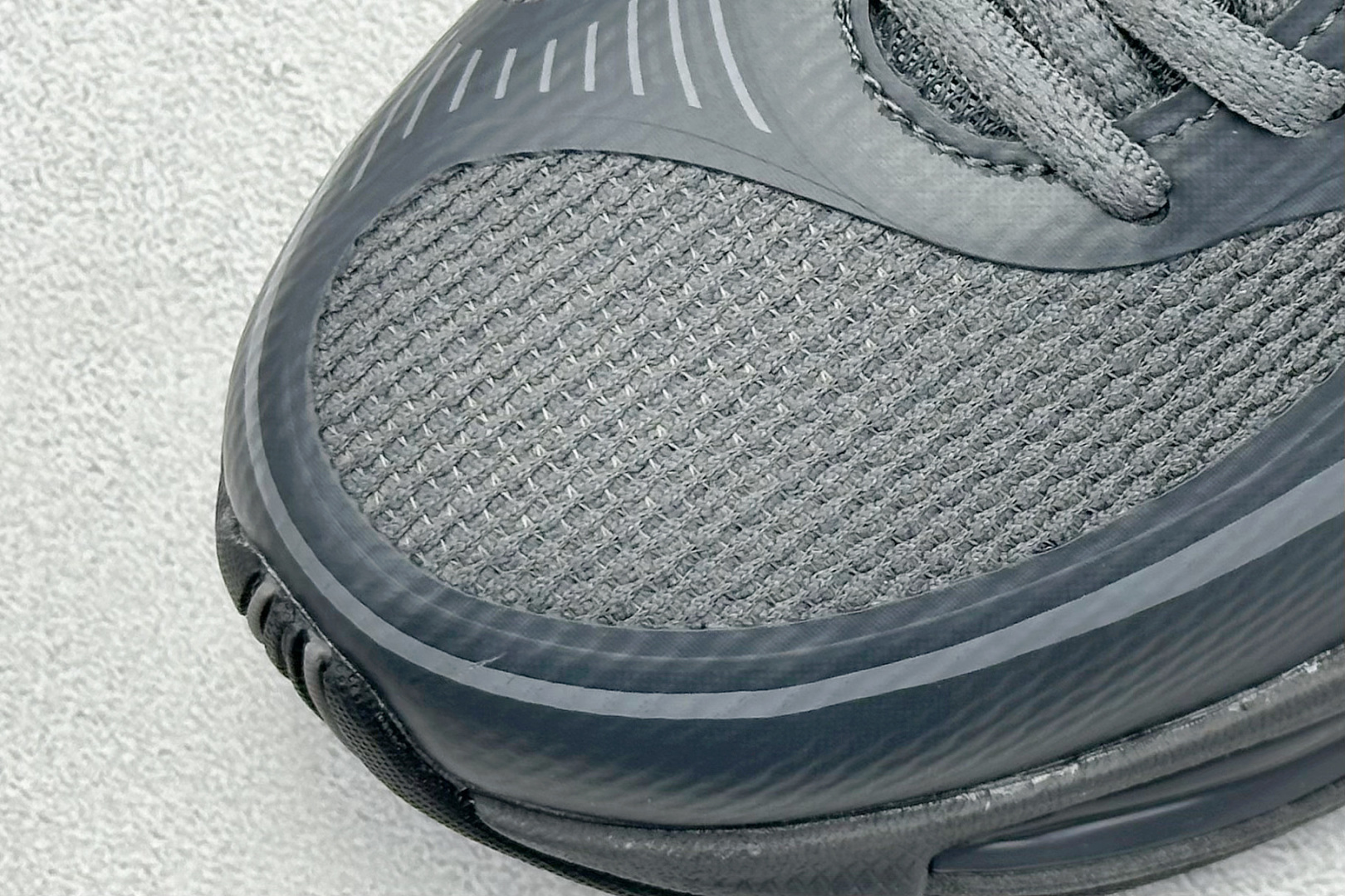 I8 New Balance 新百伦 NB2000 网面休闲鞋 U2000DR