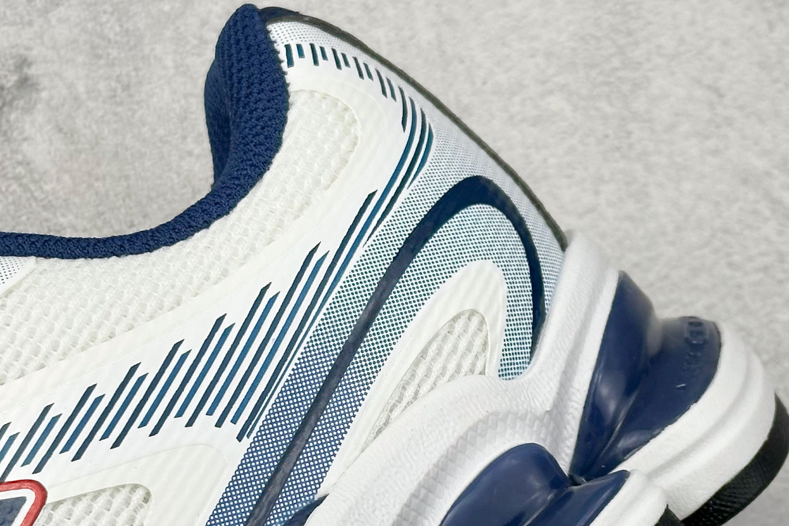 I8 New Balance 新百伦 NB2000 网面休闲鞋 U2000EFF-莆田鞋,莆田鞋货源,高仿鞋,高仿鞋货源,安福档口,莆田高仿鞋,莆田鞋批发,高仿鞋批发,莆田高仿运动鞋,高仿运动鞋,莆田运动鞋 I8 New Balance 新百伦 NB2000 网面休闲鞋 U2000EFF