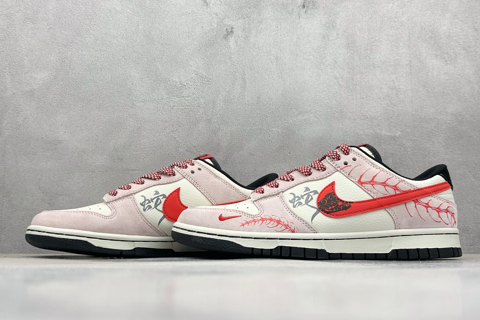 XC版Nk SB Dunk Low 蛇年系列 猪八红勾 低帮休闲板鞋 DJ2024-106-莆田鞋,莆田鞋货源,高仿鞋,高仿鞋货源,安福档口,莆田高仿鞋,莆田鞋批发,高仿鞋批发,莆田高仿运动鞋,高仿运动鞋,莆田运动鞋 XC版Nk SB Dunk Low 蛇年系列 猪八红勾 低帮休闲板鞋 DJ2024-106