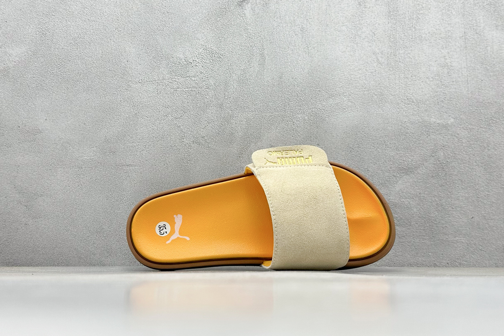 110 PUMA Leadcat 2.0 Palermo Foil 彪马舒适透气 橡胶底拖鞋 399041-01-Chinese UA Cheap High Quatity Brand Clothes Bags handbags Sneakers wholesale wholesaler seller from China Factory suppliers Fashion Clothing Shoes best Quality Beautiful Price 110 PUMA Leadcat 2.0 Palermo Foil 彪马舒适透气 橡胶底拖鞋 399041-01