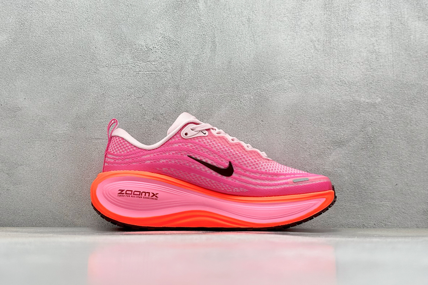 210 Nike VOMERO PLUS 轻盈跑鞋 版本 舒适百搭防滑耐磨 低帮 休闲跑步鞋 HV8154-604-Chinese UA Cheap High Quatity Brand Clothes Bags handbags Sneakers wholesale wholesaler seller from China Factory suppliers Fashion Clothing Shoes best Quality Beautiful Price 210 Nike VOMERO PLUS 轻盈跑鞋 版本 舒适百搭防滑耐磨 低帮 休闲跑步鞋 HV8154-604