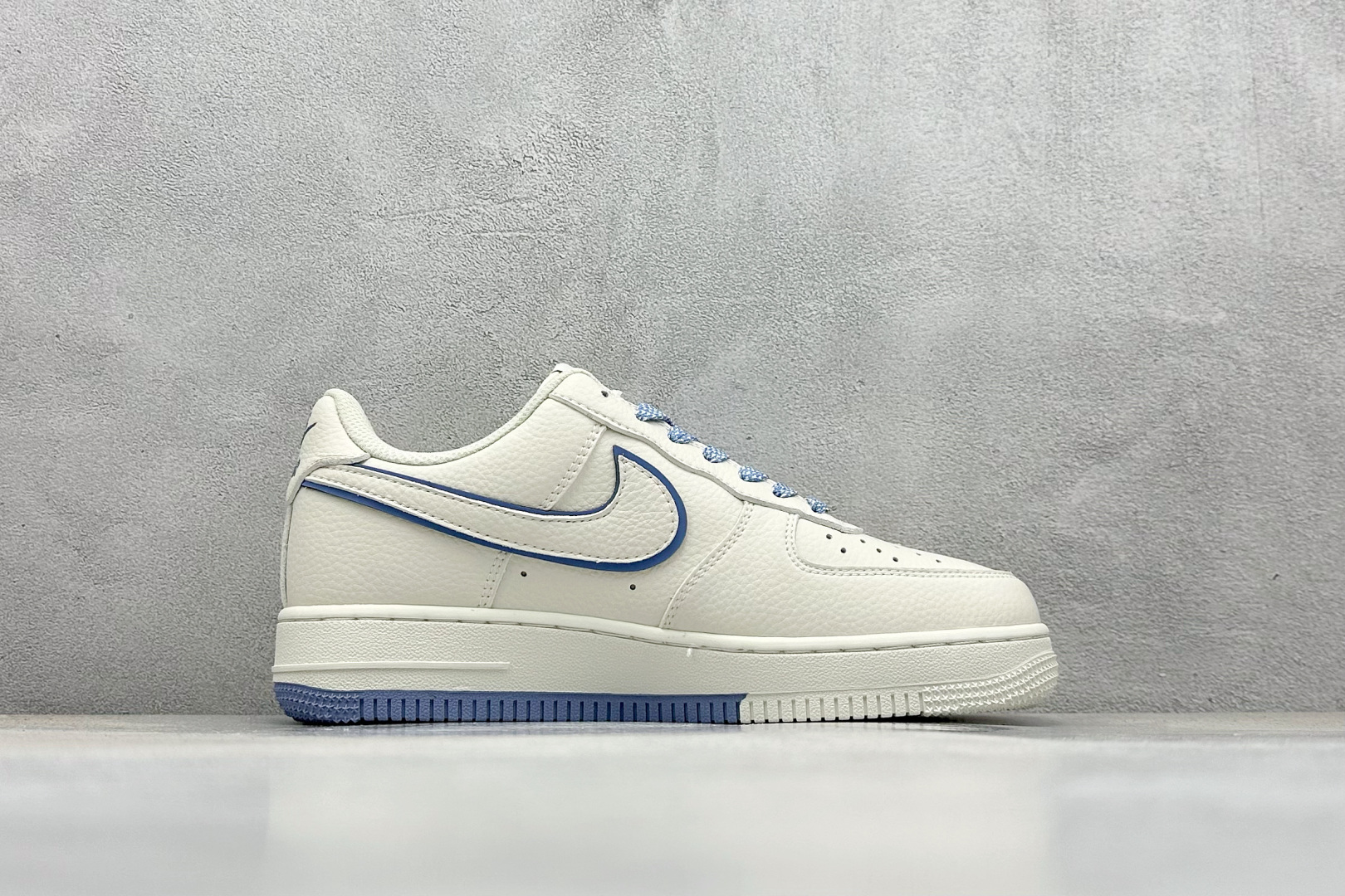 240 Nike Air Force 1 Low 07 x Louis Vuitton 白蓝小勾 CS5288-018-Chinese UA Cheap High Quatity Brand Clothes Bags handbags Sneakers wholesale wholesaler seller from China Factory suppliers Fashion Clothing Shoes best Quality Beautiful Price 240 Nike Air Force 1 Low 07 x Louis Vuitton 白蓝小勾 CS5288-018