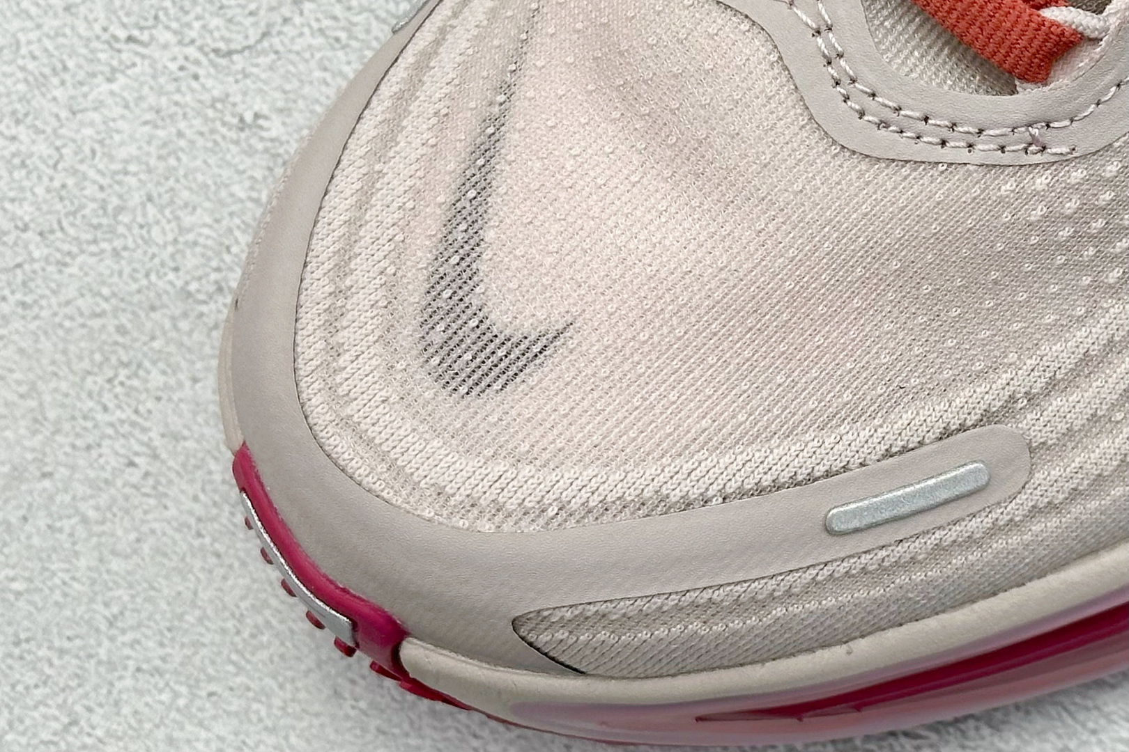 180 Nike Air Zoom Vomero PLUS 全新科技提前原鞋开发运动跑鞋 HV8154-002-Chinese UA Cheap High Quatity Brand Clothes Bags handbags Sneakers wholesale wholesaler seller from China Factory suppliers Fashion Clothing Shoes best Quality Beautiful Price 180 Nike Air Zoom Vomero PLUS 全新科技提前原鞋开发运动跑鞋 HV8154-002