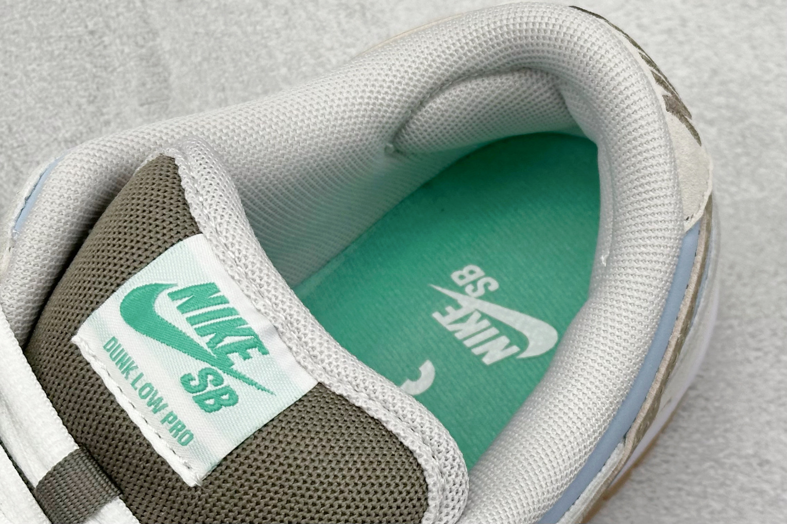 220 BF版Nike Dunk SB 鬼脸联名 HF3704-001