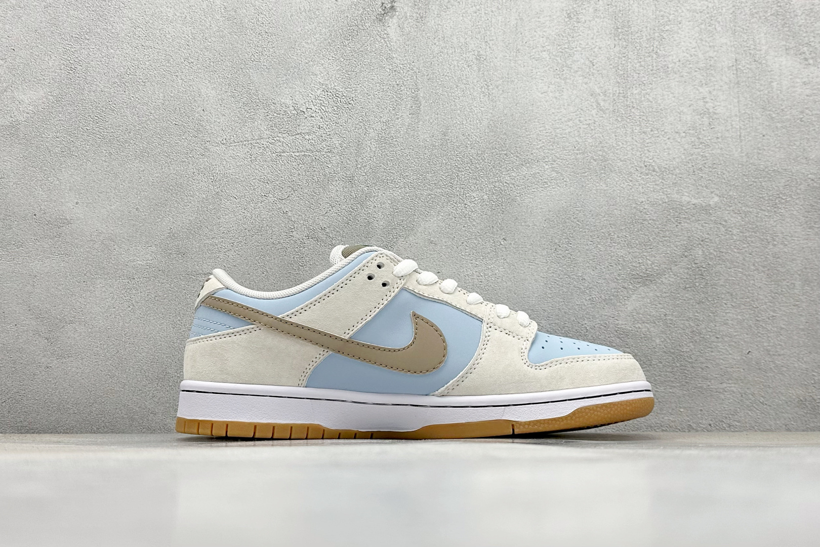 220 BF版Nike Dunk SB 鬼脸联名 HF3704-001