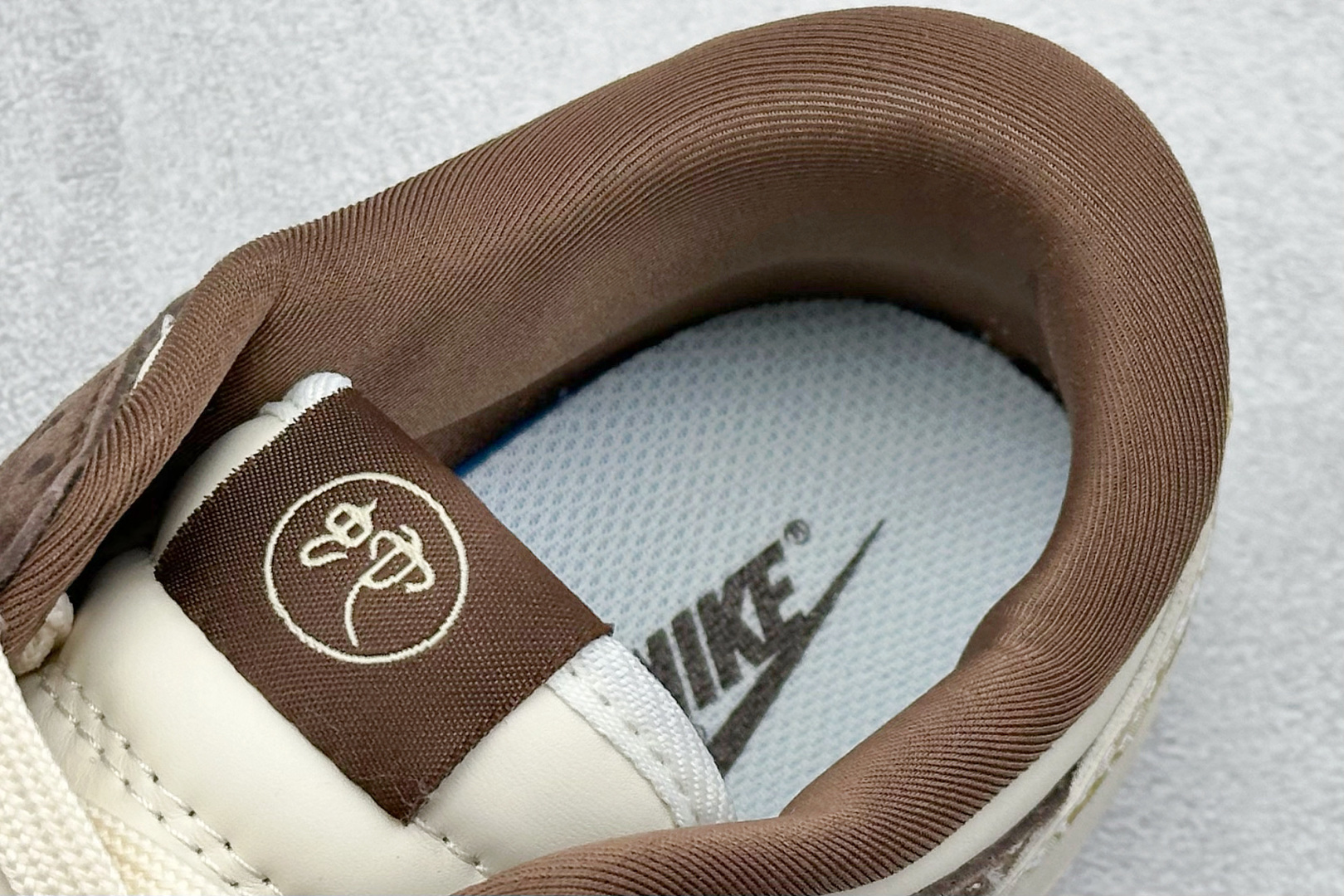 200 Nk SB Dunk Low 北面联名蛇年限定 米棕白蛇 周年高端定制 低帮休闲板鞋 CH8311-234