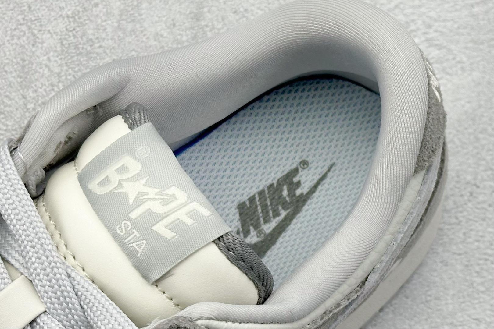 200 Nk SB Dunk Low Bape联名-灰猪八 周年高端定制 低帮休闲板鞋 CH6336-226-Chinese UA Cheap High Quatity Brand Clothes Bags handbags Sneakers wholesale wholesaler seller from China Factory suppliers Fashion Clothing Shoes best Quality Beautiful Price 200 Nk SB Dunk Low Bape联名-灰猪八 周年高端定制 低帮休闲板鞋 CH6336-226