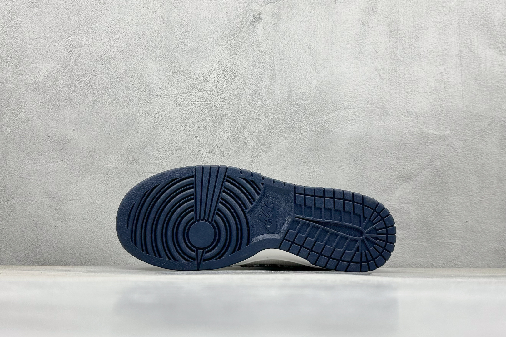 200 Nk SB Dunk Low LV联名-迷彩网布 周年高端定制 低帮休闲板鞋 JH8040-942-Chinese UA Cheap High Quatity Brand Clothes Bags handbags Sneakers wholesale wholesaler seller from China Factory suppliers Fashion Clothing Shoes best Quality Beautiful Price 200 Nk SB Dunk Low LV联名-迷彩网布 周年高端定制 低帮休闲板鞋 JH8040-942