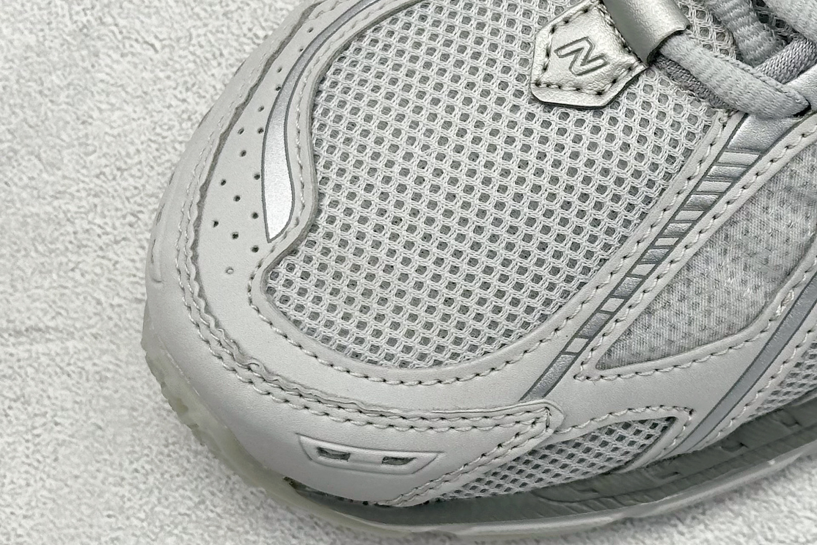 190 RA版 New Balance M1906系列 复古单品宝藏老爹鞋款 U1906RNY-Chinese UA Cheap High Quatity Brand Clothes Bags handbags Sneakers wholesale wholesaler seller from China Factory suppliers Fashion Clothing Shoes best Quality Beautiful Price 190 RA版 New Balance M1906系列 复古单品宝藏老爹鞋款 U1906RNY