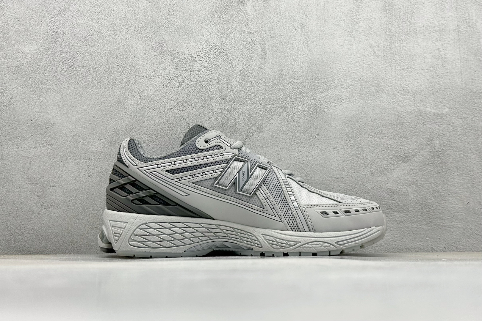 190 RA版 New Balance M1906系列 复古单品宝藏老爹鞋款 U1906RNY-Chinese UA Cheap High Quatity Brand Clothes Bags handbags Sneakers wholesale wholesaler seller from China Factory suppliers Fashion Clothing Shoes best Quality Beautiful Price 190 RA版 New Balance M1906系列 复古单品宝藏老爹鞋款 U1906RNY