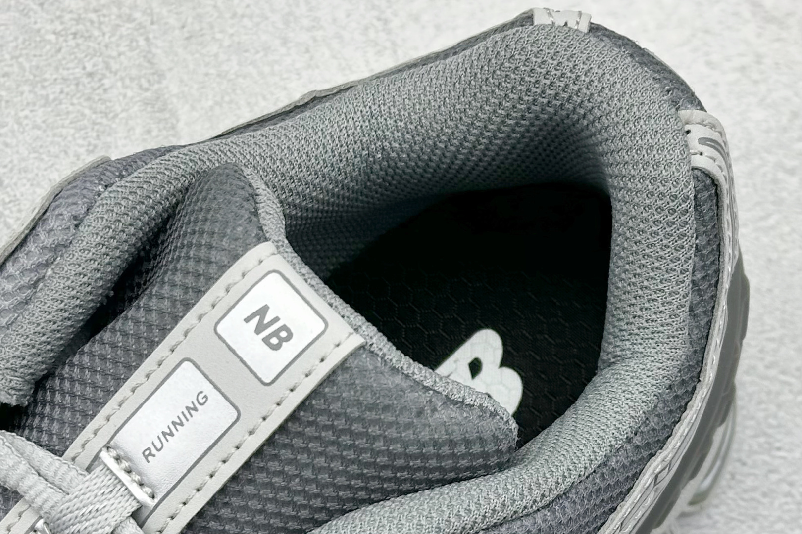 190 RA版 New Balance M1906系列 复古单品宝藏老爹鞋款 U1906RNY-Chinese UA Cheap High Quatity Brand Clothes Bags handbags Sneakers wholesale wholesaler seller from China Factory suppliers Fashion Clothing Shoes best Quality Beautiful Price 190 RA版 New Balance M1906系列 复古单品宝藏老爹鞋款 U1906RNY