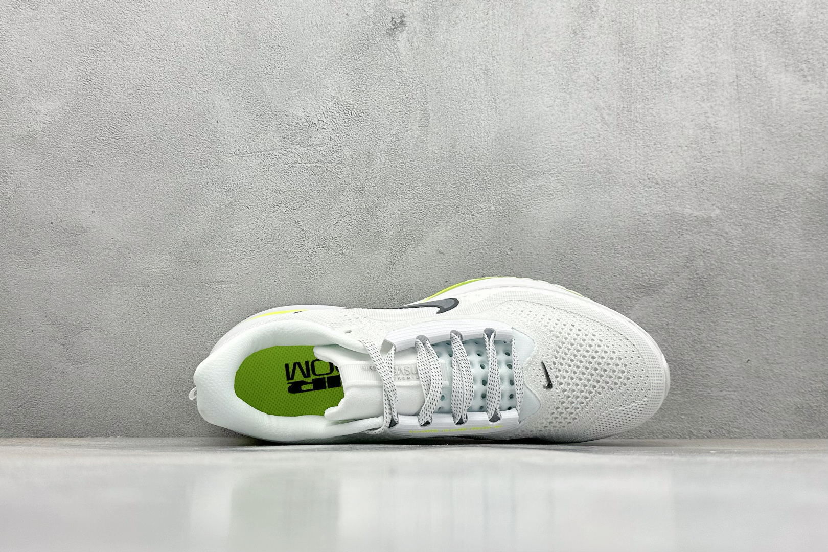 260 CK版NK Pegasus Premium系列 全掌气垫纤维气柱网面跑步鞋 HQ2592-100-Chinese UA Cheap High Quatity Brand Clothes Bags handbags Sneakers wholesale wholesaler seller from China Factory suppliers Fashion Clothing Shoes best Quality Beautiful Price 260 CK版NK Pegasus Premium系列 全掌气垫纤维气柱网面跑步鞋 HQ2592-100