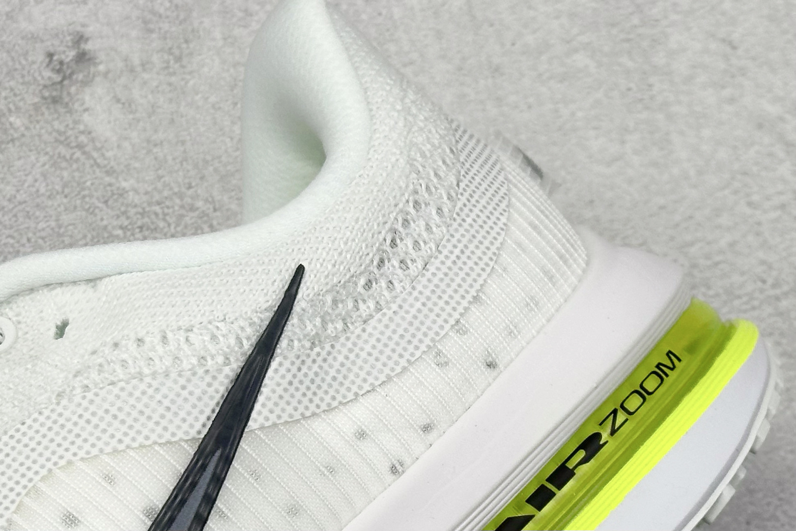 260 CK版NK Pegasus Premium系列 全掌气垫纤维气柱网面跑步鞋 HQ2592-100-Chinese UA Cheap High Quatity Brand Clothes Bags handbags Sneakers wholesale wholesaler seller from China Factory suppliers Fashion Clothing Shoes best Quality Beautiful Price 260 CK版NK Pegasus Premium系列 全掌气垫纤维气柱网面跑步鞋 HQ2592-100