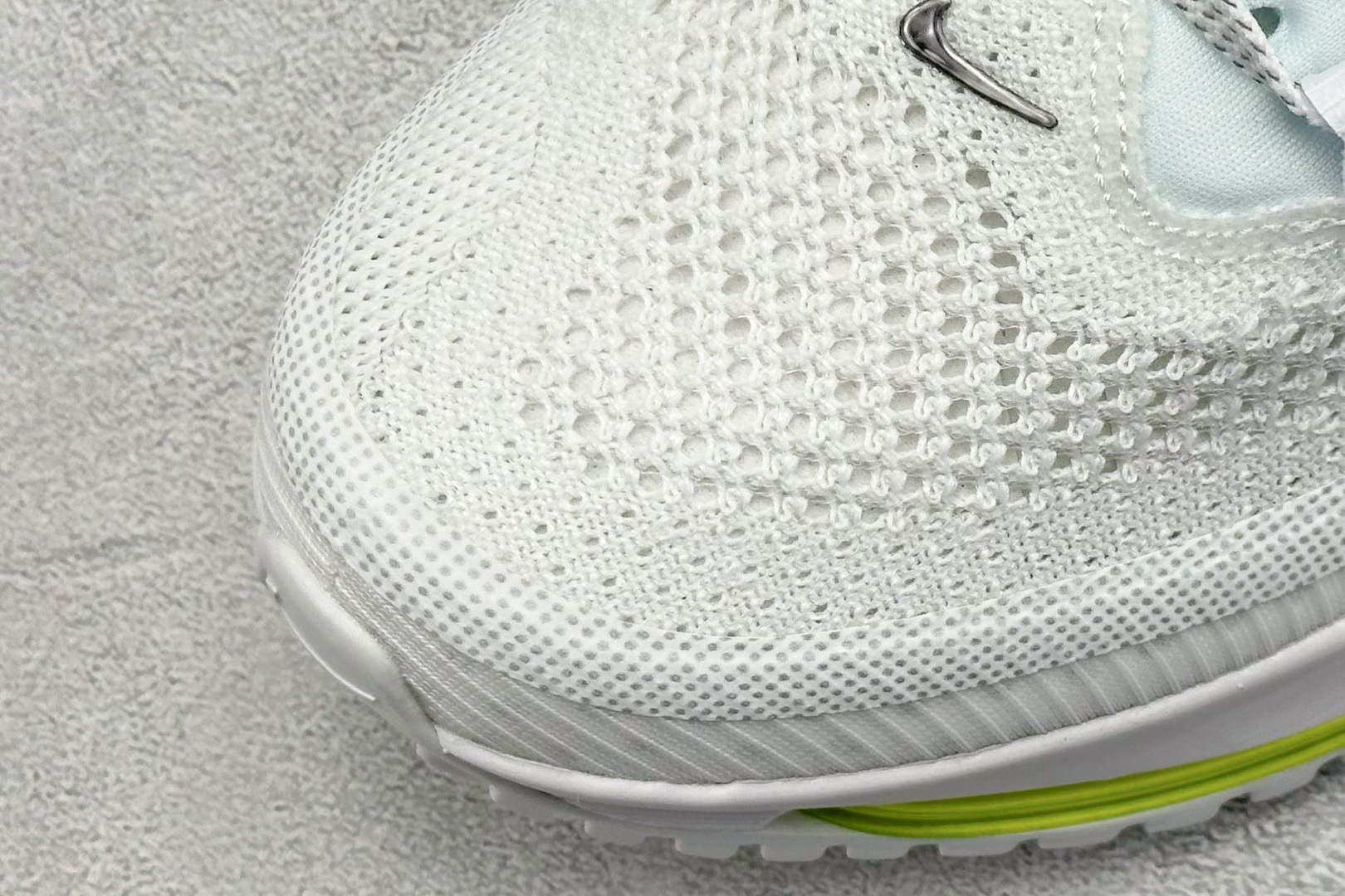 260 CK版NK Pegasus Premium系列 全掌气垫纤维气柱网面跑步鞋 HQ2592-100-Chinese UA Cheap High Quatity Brand Clothes Bags handbags Sneakers wholesale wholesaler seller from China Factory suppliers Fashion Clothing Shoes best Quality Beautiful Price 260 CK版NK Pegasus Premium系列 全掌气垫纤维气柱网面跑步鞋 HQ2592-100