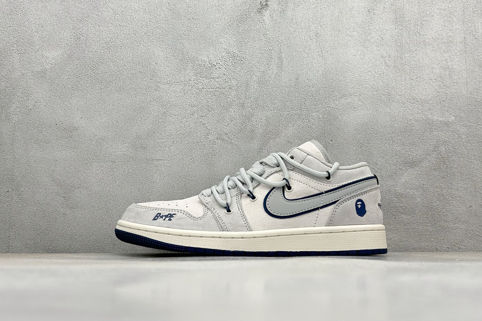 福利特价 
Air Jordan 1 Low 联名
高端定制 低帮复古篮球鞋#定制鞋盒 
大厂纯原品质出