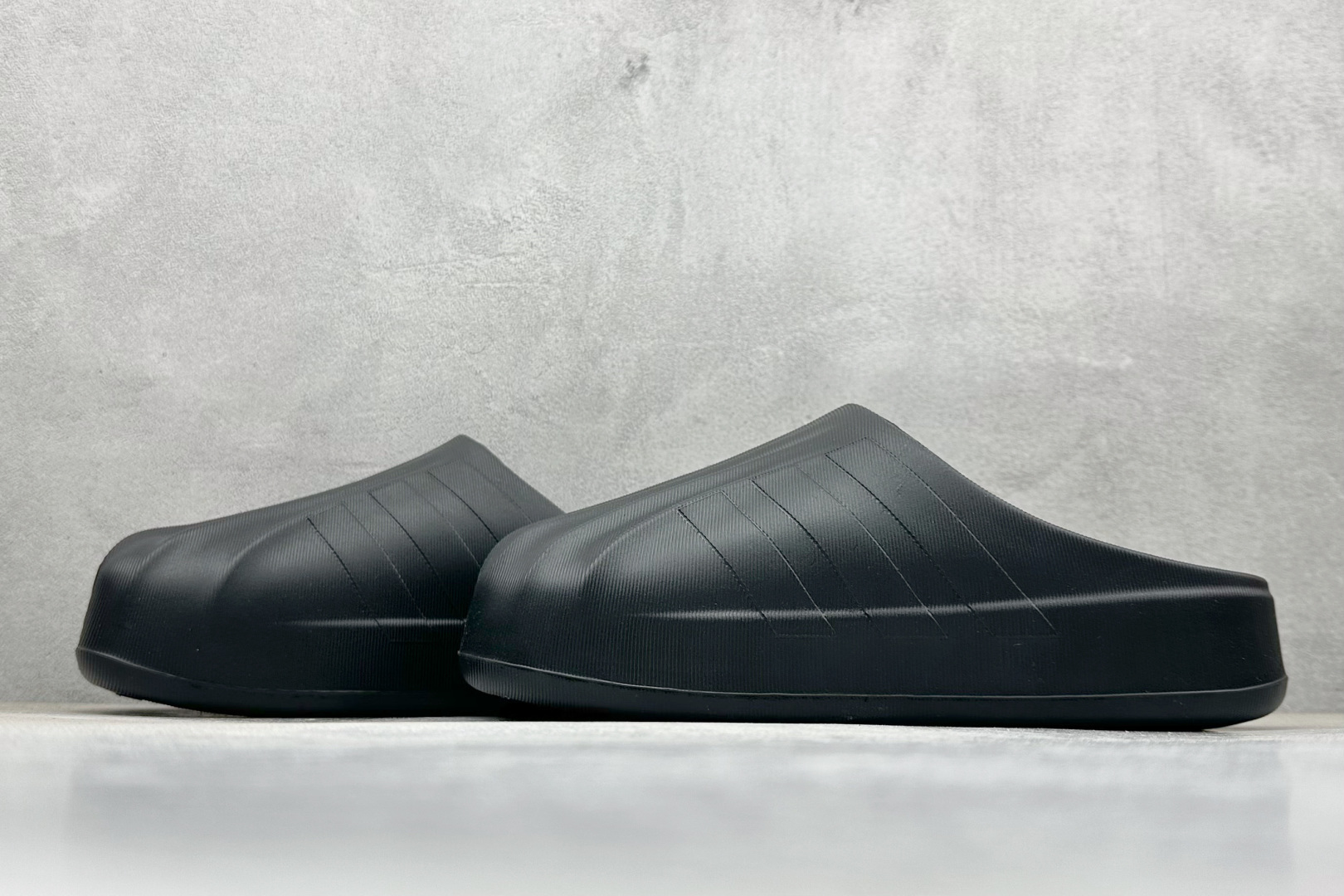 100 Adidas Originals AdiFOM Superstar Mule 阿迪今夏爆款包头鸭鸭拖鞋 IH7787