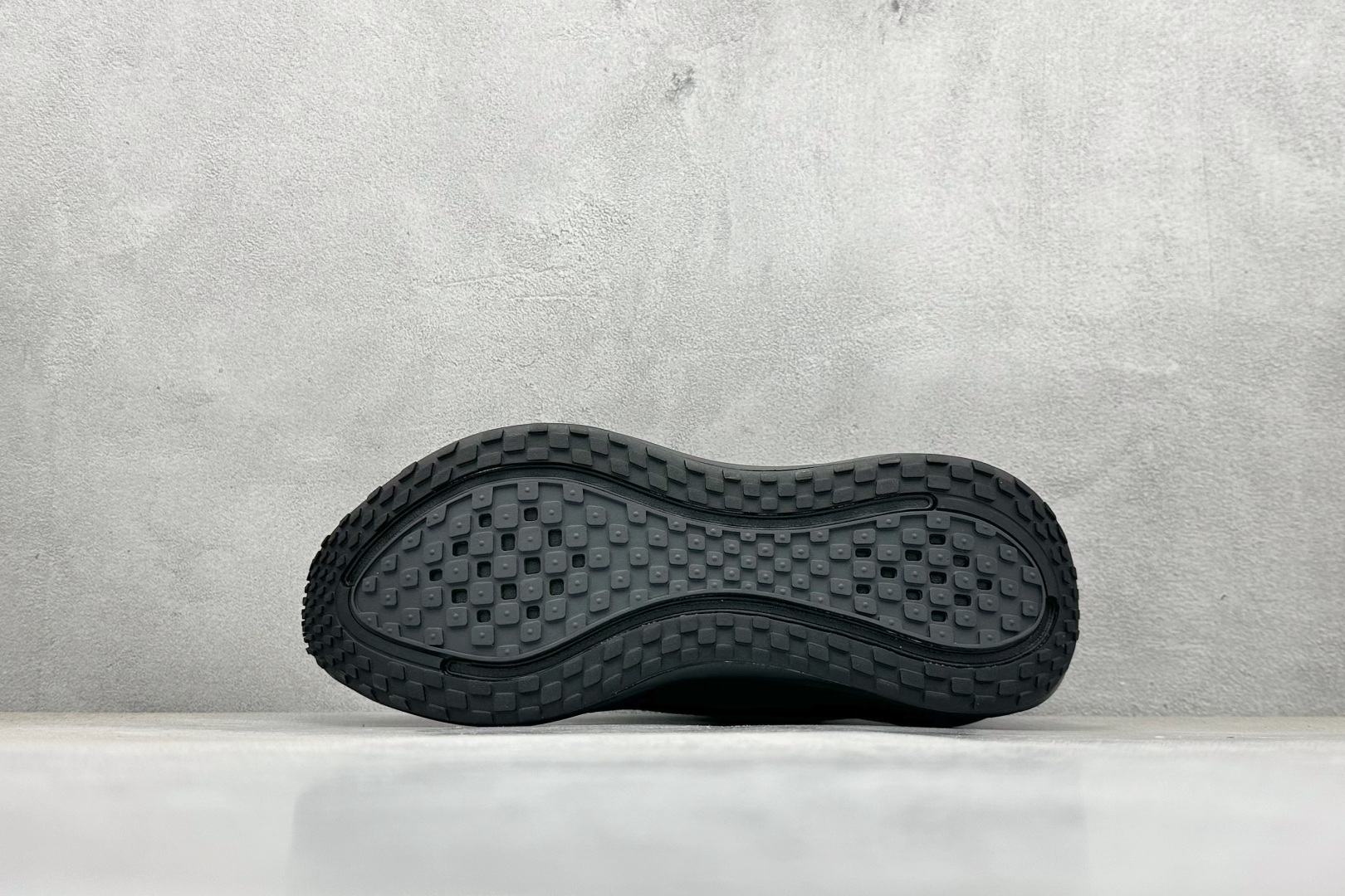 210 Nike VOMERO PLUS 轻盈跑鞋 版本 舒适百搭防滑耐磨 低帮 休闲跑步鞋 HV8150-003-Chinese UA Cheap High Quatity Brand Clothes Bags handbags Sneakers wholesale wholesaler seller from China Factory suppliers Fashion Clothing Shoes best Quality Beautiful Price 210 Nike VOMERO PLUS 轻盈跑鞋 版本 舒适百搭防滑耐磨 低帮 休闲跑步鞋 HV8150-003