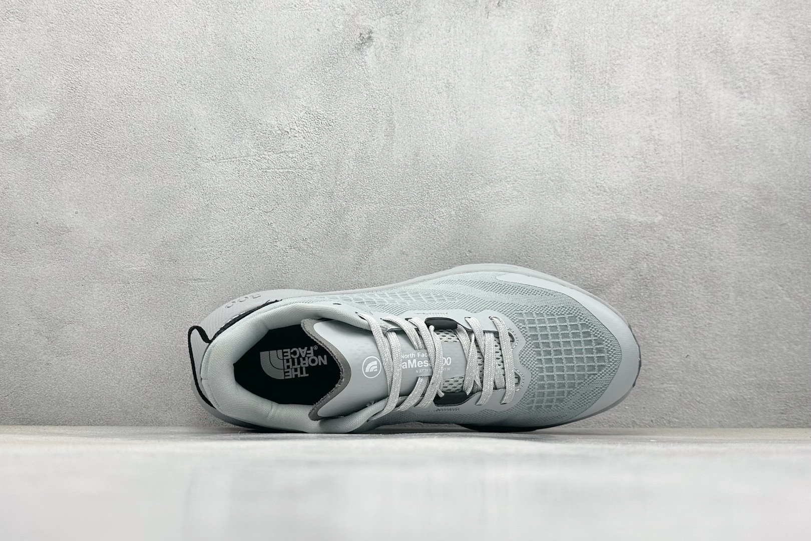 220 北面/The North Face Altamesa 300 阿尔塔梅萨300系列仿泼水 低帮徒步户外风登山休闲运动鞋 NF0A8A9RRO5-090