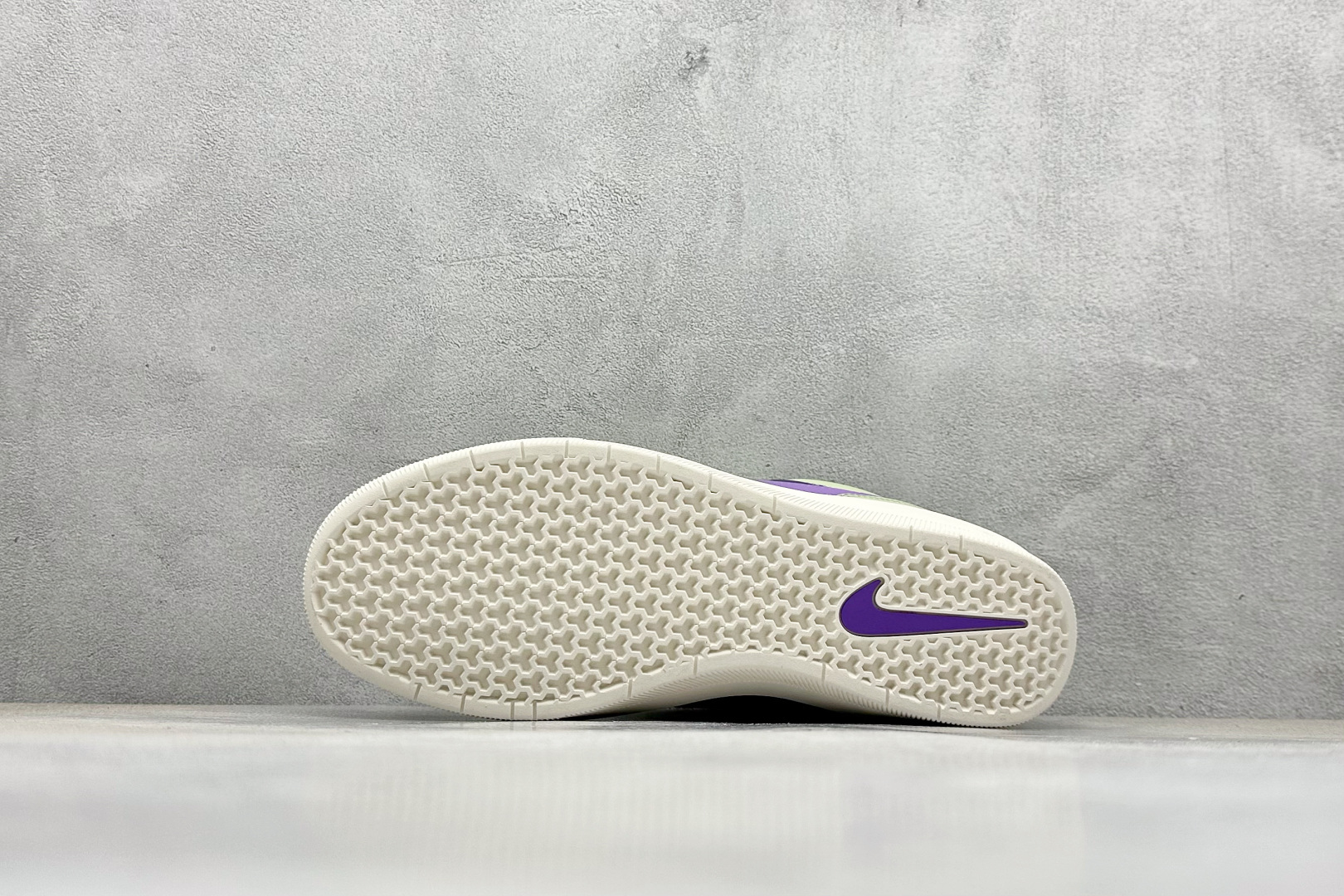 160 FS版 Nike SB Force 58 硫化杯底 传统篮球风格 Nike SB Force 58 男/女滑板鞋 DV5476-300