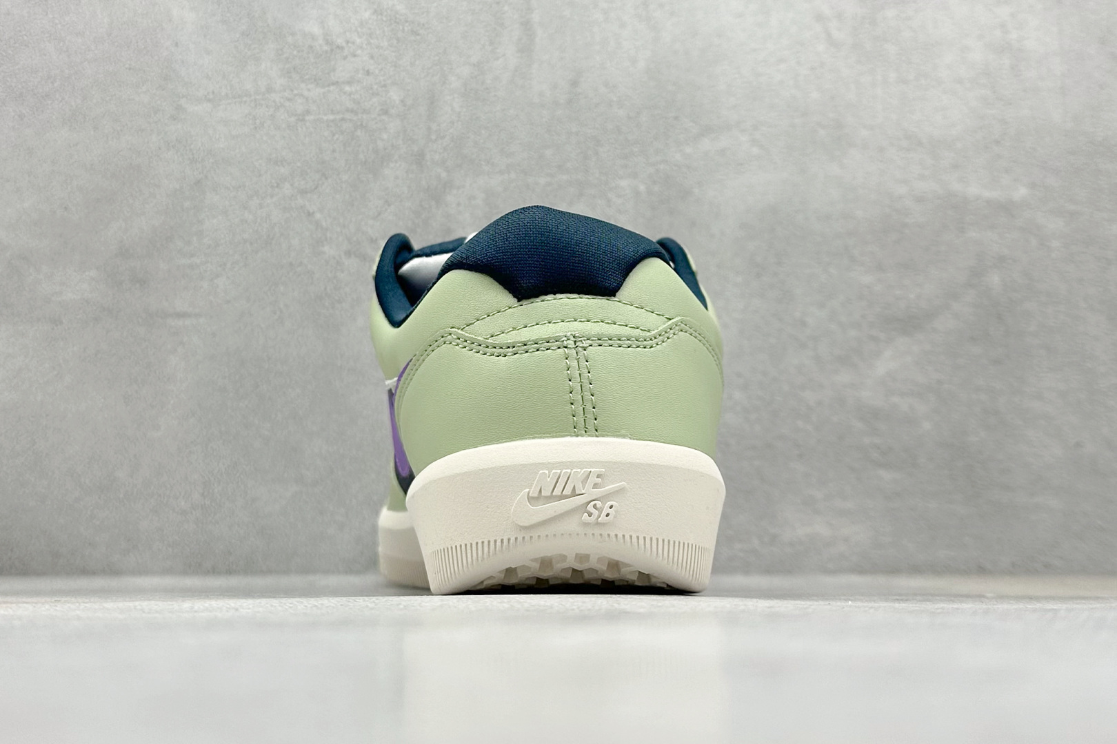 160 FS版 Nike SB Force 58 硫化杯底 传统篮球风格 Nike SB Force 58 男/女滑板鞋 DV5476-300