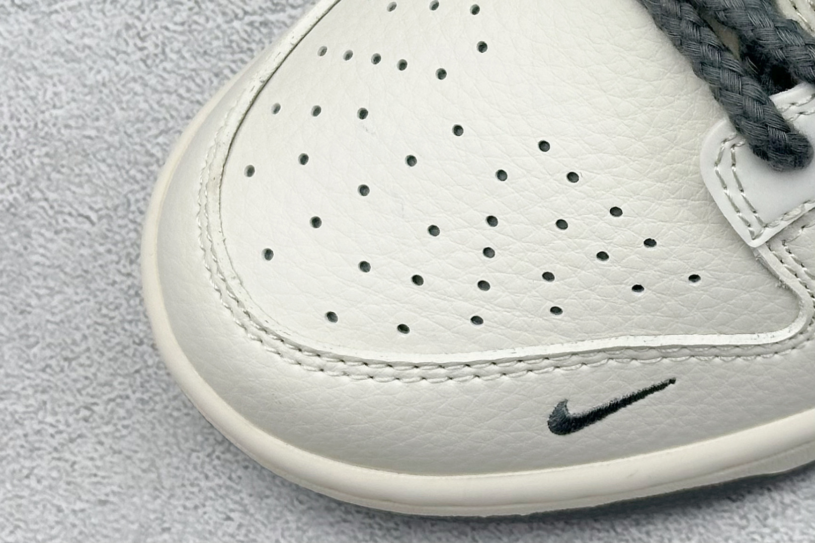 220 XC版Nike SB Dunk Low x Carhartt 米灰三钩 SJ1089-006-Chinese UA Cheap High Quatity Brand Clothes Bags handbags Sneakers wholesale wholesaler seller from China Factory suppliers Fashion Clothing Shoes best Quality Beautiful Price 220 XC版Nike SB Dunk Low x Carhartt 米灰三钩 SJ1089-006