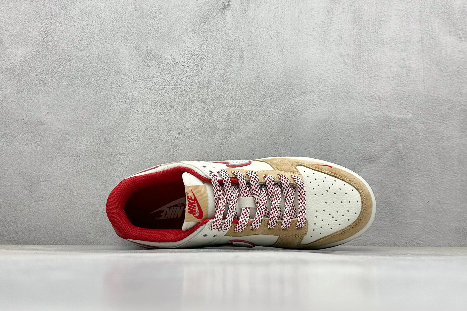 240 XC版Nike SB Dunk Low“纪梵希联名——字幕白勾” 周年高端定制 低帮休闲板鞋 DJ2024-119