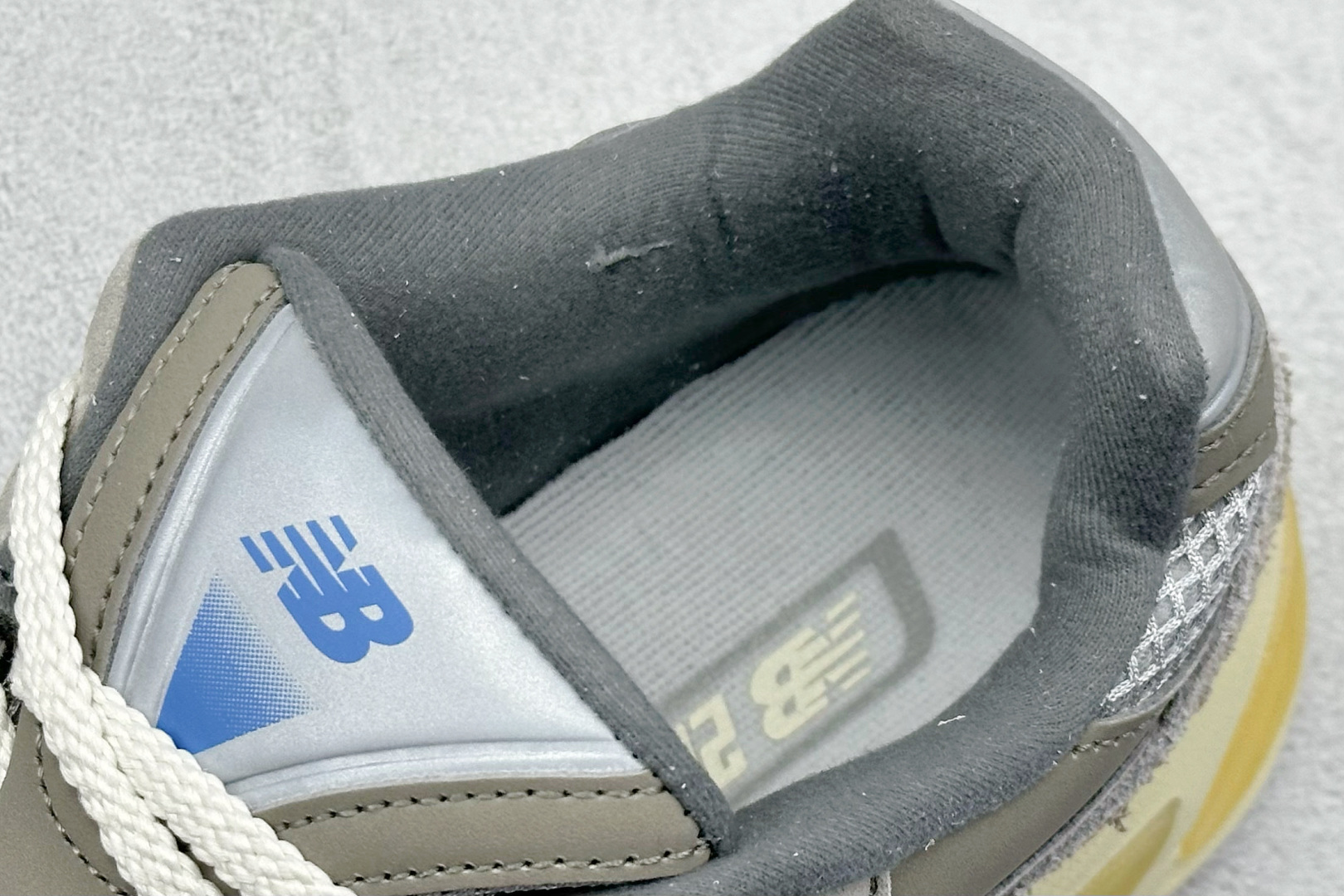 210 New Balance NB2010系列 新百伦经典复古休闲运动板鞋 U2010GD-Chinese  UA Cheap High Quatity Brand  Clothes Bags handbags Sneakers wholesale wholesaler seller from China Factory suppliers Fashion Clothing  Shoes best Quality Beautiful Price  210 New Balance NB2010系列 新百伦经典复古休闲运动板鞋 U2010GD