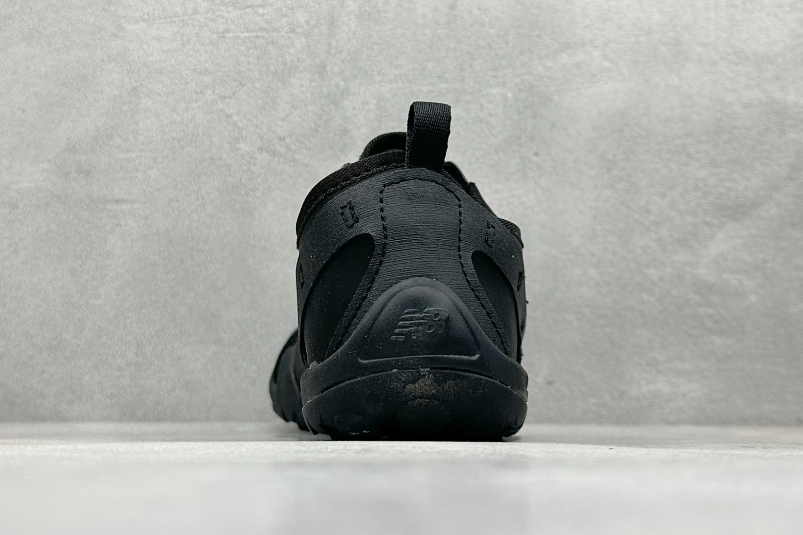 180 ISSEY MIYAKE/ x New Balance NB MT10O 舒适时尚 减震耐磨 低帮 生活休闲鞋 M10OIS-Chinese  UA Cheap High Quatity Brand  Clothes Bags handbags Sneakers wholesale wholesaler seller from China Factory suppliers Fashion Clothing  Shoes best Quality Beautiful Price  180 ISSEY MIYAKE/ x New Balance NB MT10O 舒适时尚 减震耐磨 低帮 生活休闲鞋 M10OIS