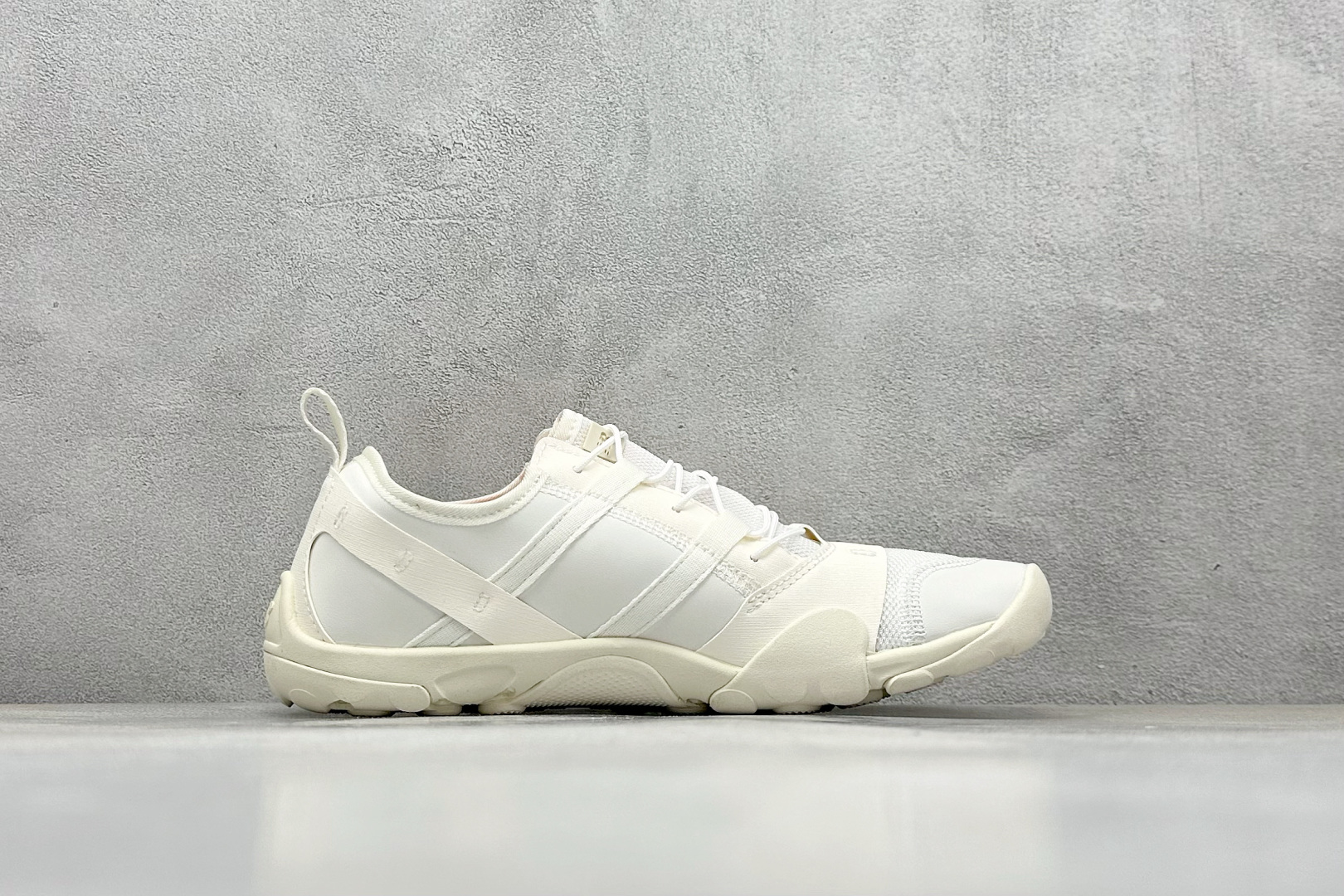 180 ISSEY MIYAKE/ x New Balance NB MT10O 舒适时尚 减震耐磨 低帮 生活休闲鞋 M10OIM-Chinese  UA Cheap High Quatity Brand  Clothes Bags handbags Sneakers wholesale wholesaler seller from China Factory suppliers Fashion Clothing  Shoes best Quality Beautiful Price  180 ISSEY MIYAKE/ x New Balance NB MT10O 舒适时尚 减震耐磨 低帮 生活休闲鞋 M10OIM