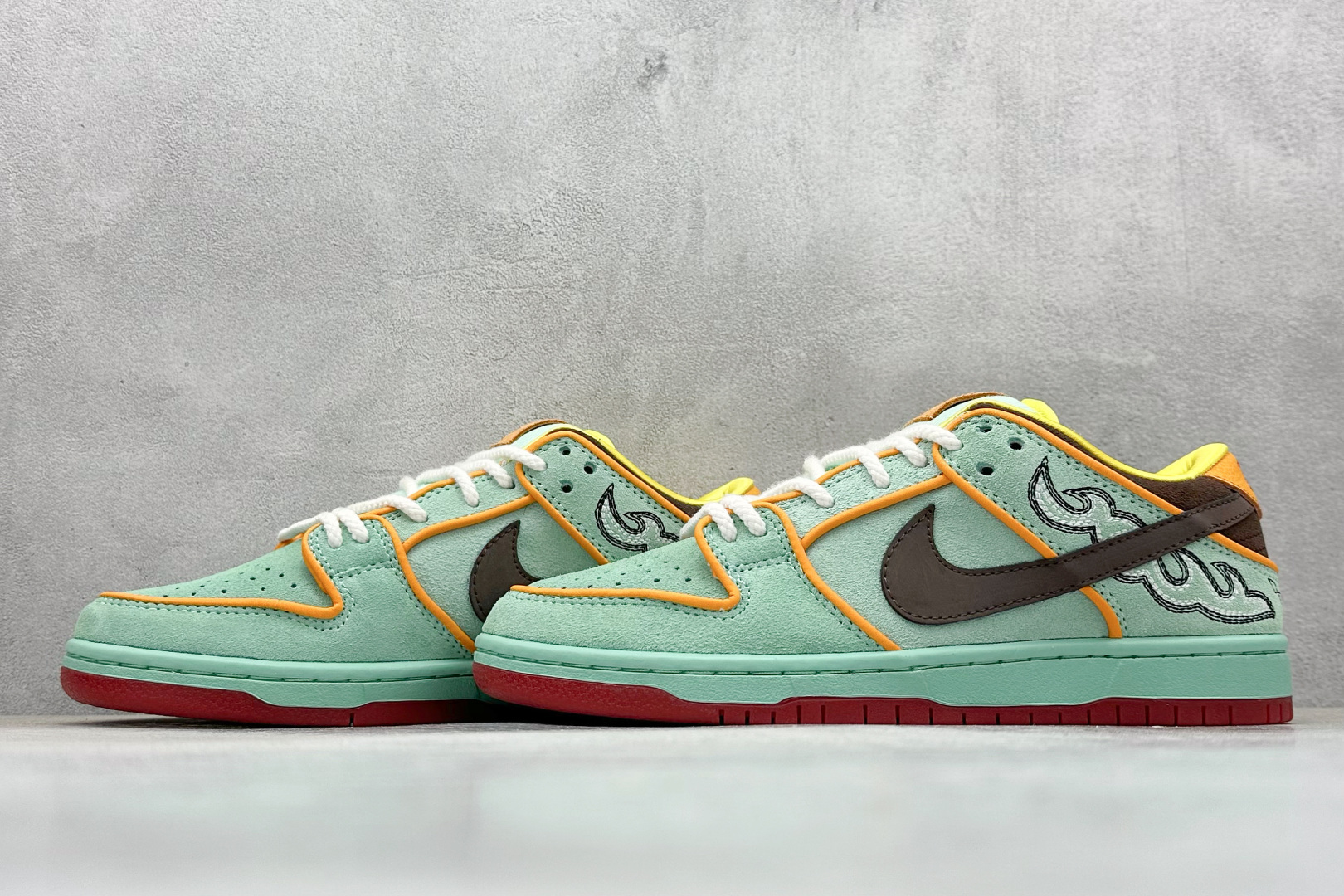 220 史诗级性价比 Nike Dunk SB Dunk Low “Shenron”黑人月 绿色 HF3058-300-Chinese UA Cheap High Quatity Brand Clothes Bags handbags Sneakers wholesale wholesaler seller from China Factory suppliers Fashion Clothing Shoes best Quality Beautiful Price 220 史诗级性价比 Nike Dunk SB Dunk Low “Shenron”黑人月 绿色 HF3058-300