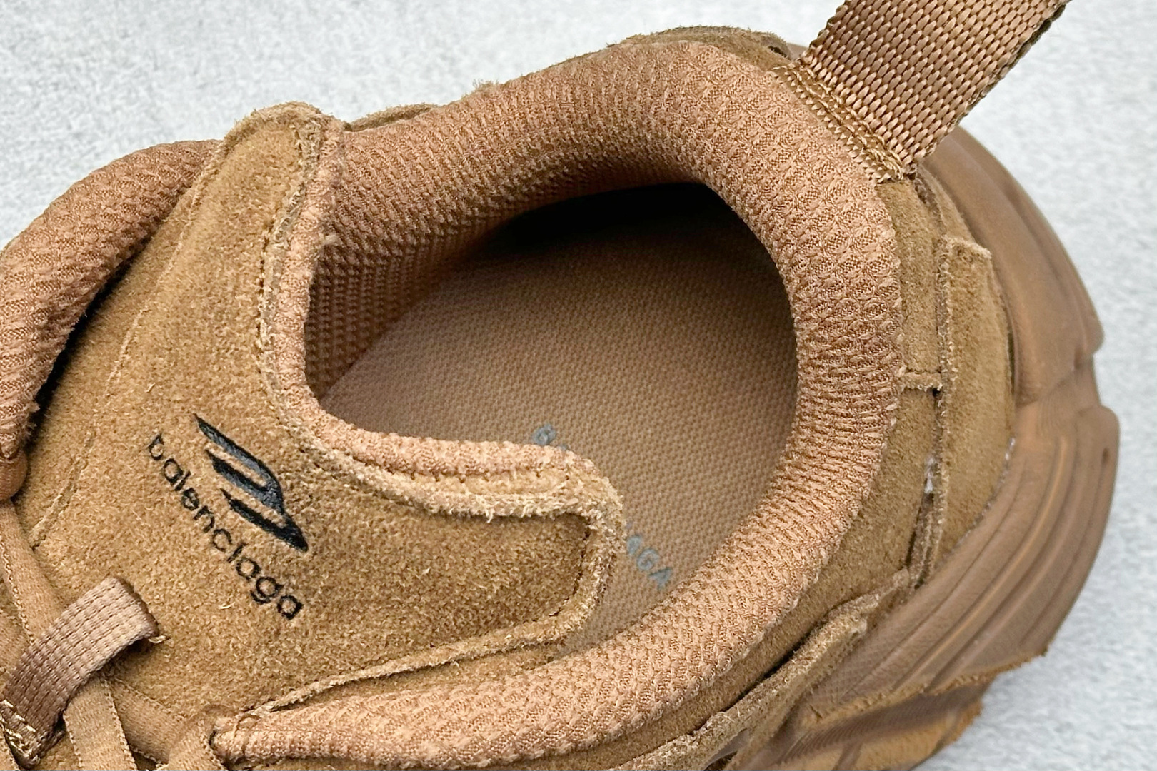 410 O 巴黎16代 Balenciaga 巴黎世家 825418-WDWTS-4090-Chinese UA Cheap High Quatity Brand Clothes Bags handbags Sneakers wholesale wholesaler seller from China Factory suppliers Fashion Clothing Shoes best Quality Beautiful Price 410 O 巴黎16代 Balenciaga 巴黎世家 825418-WDWTS-4090