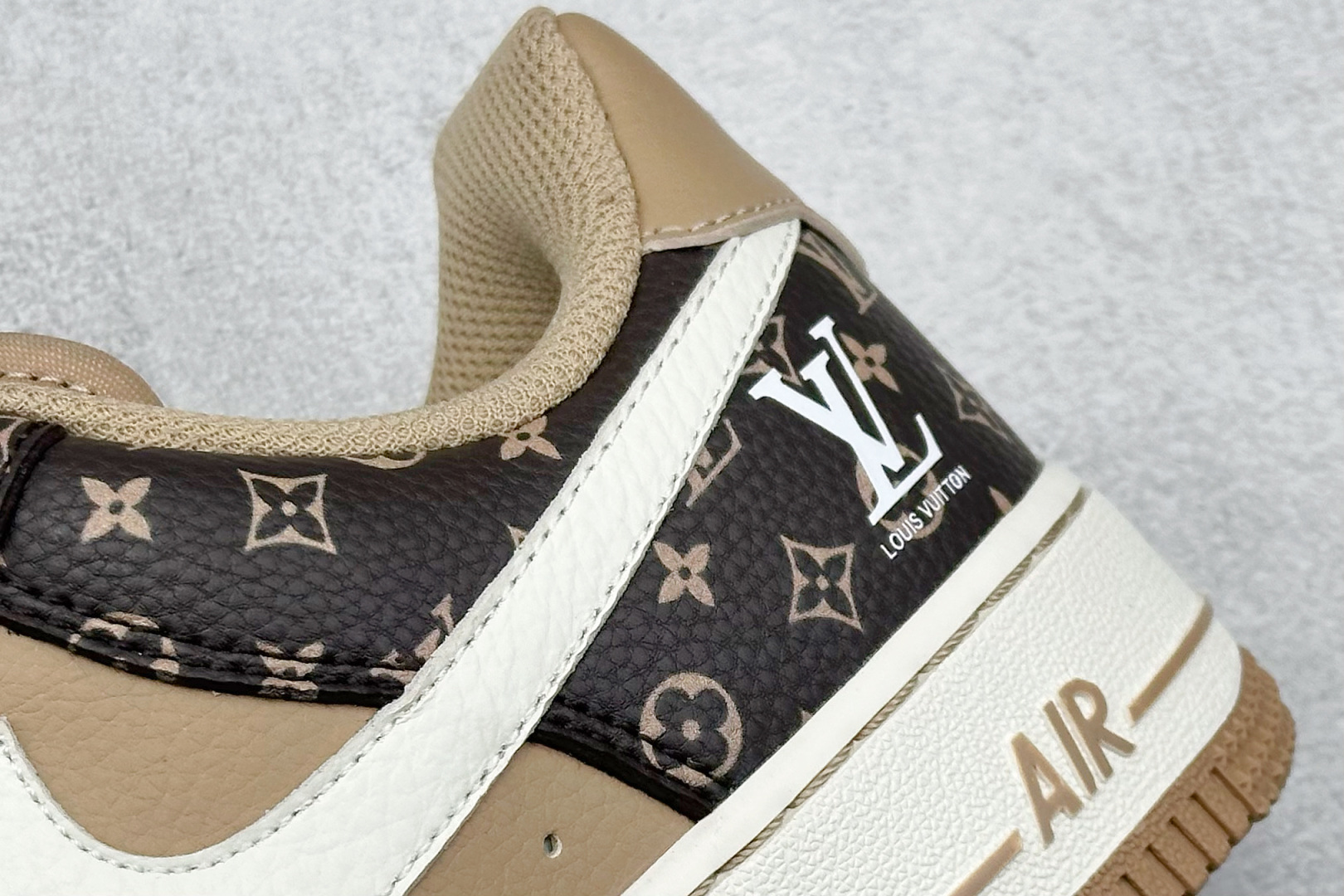 260 SC版Nike Air Force 1'07 Low LV联名 咖啡棕小白勾 空军一号低帮休闲板鞋 LW9279-009