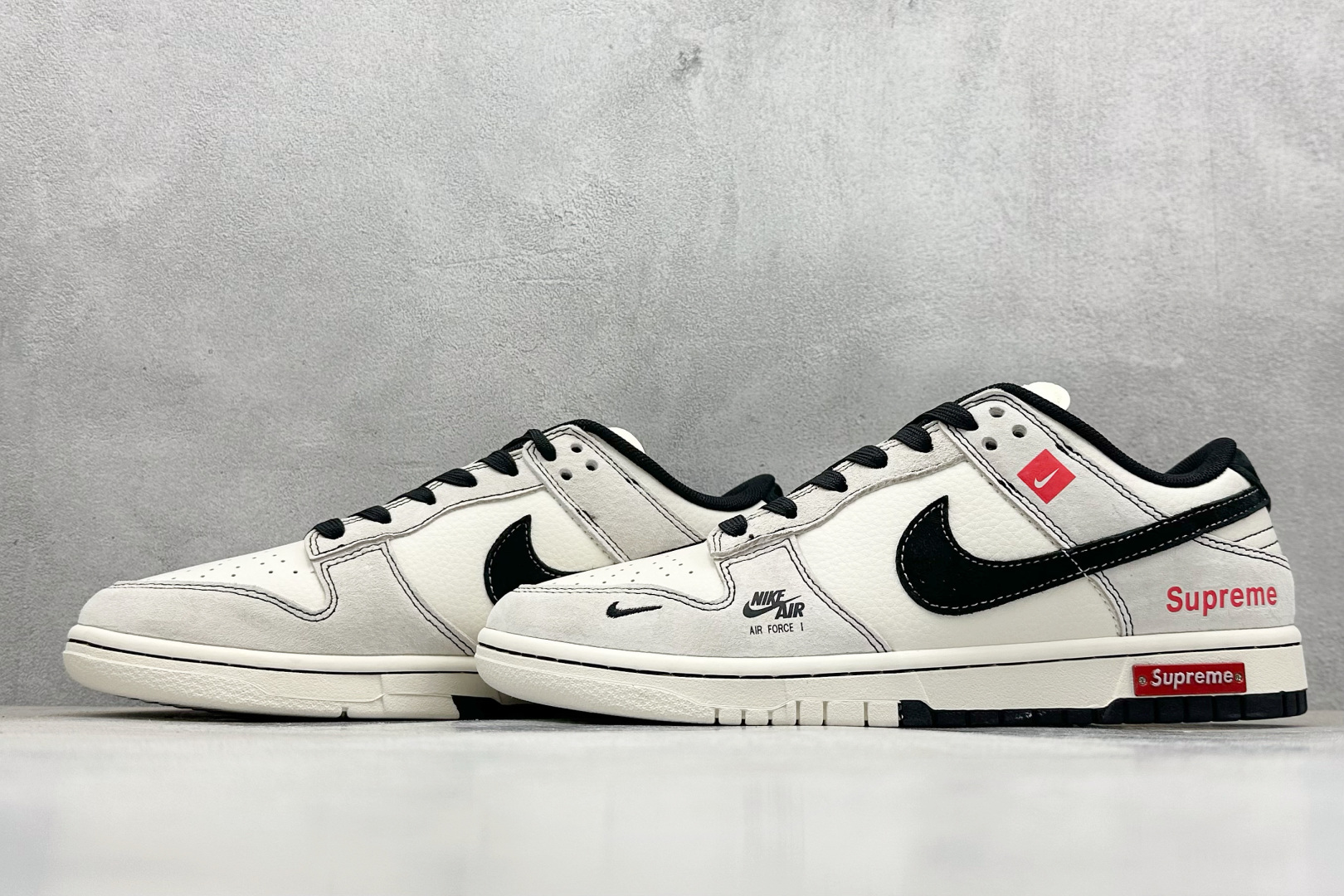 220 XC版Nike SB Dunk Low Supreme联名 MM1089-019