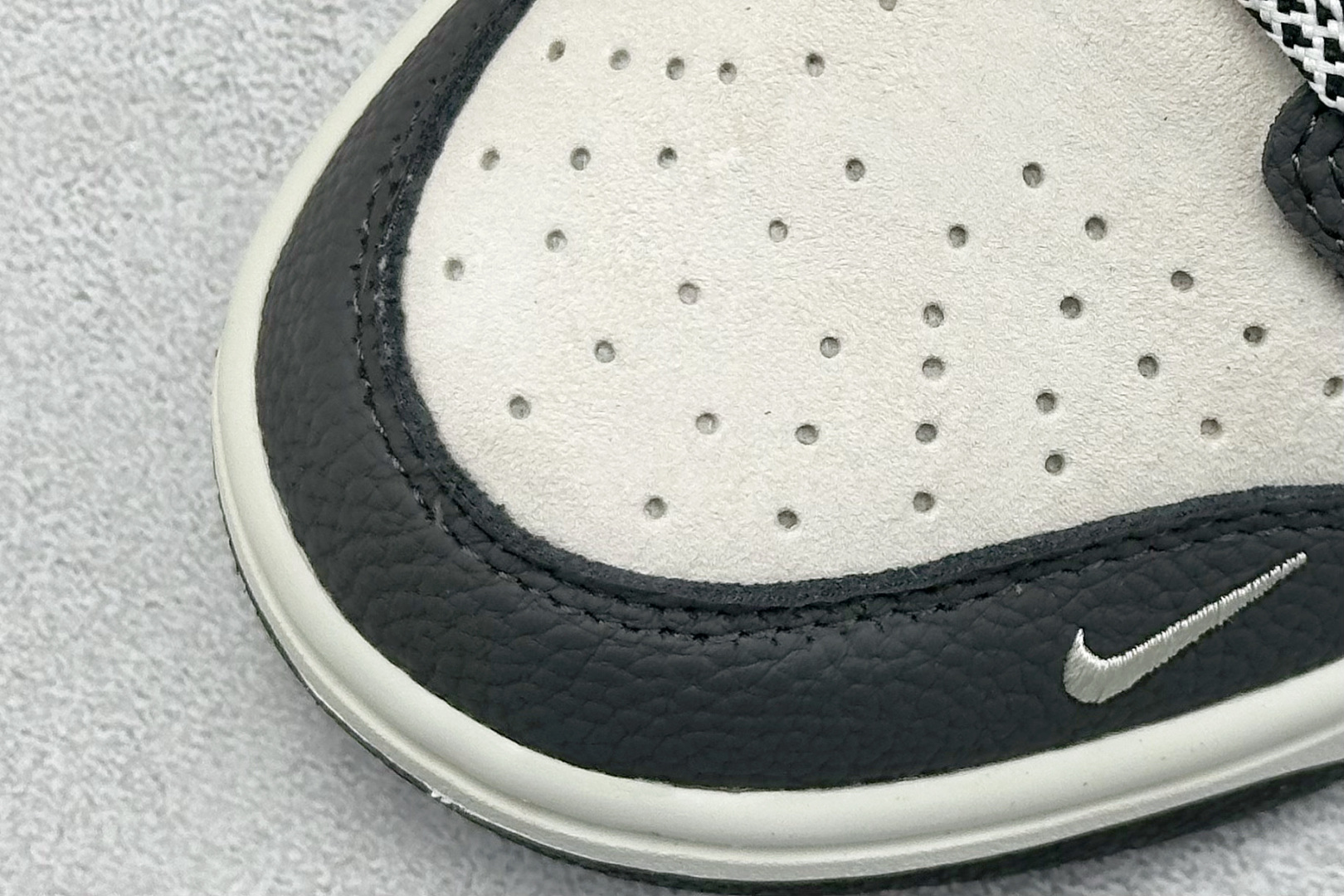 240 XC版Nike SB Dunk Low“BAPE联名——满印五角星黑勾” 周年高端定制 低帮休闲板鞋 DJ2024-122-Chinese UA Cheap High Quatity Brand Clothes Bags handbags Sneakers wholesale wholesaler seller from China Factory suppliers Fashion Clothing Shoes best Quality Beautiful Price 240 XC版Nike SB Dunk Low“BAPE联名——满印五角星黑勾” 周年高端定制 低帮休闲板鞋 DJ2024-122