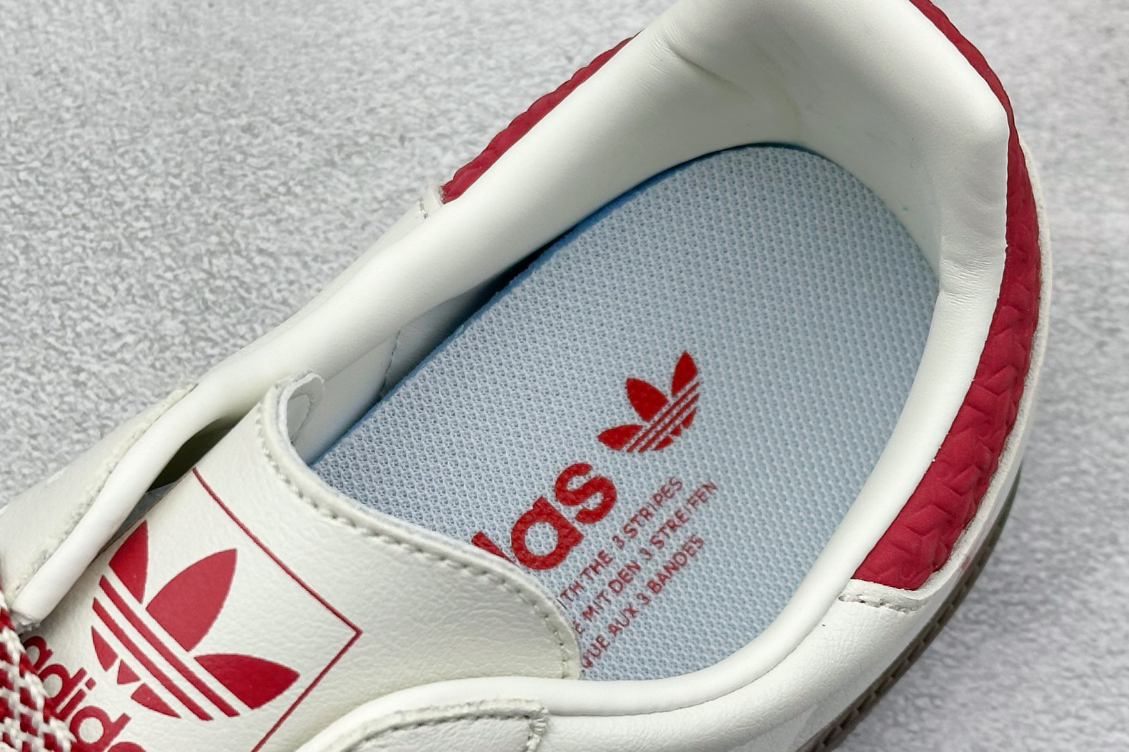 220 adidas originals Samba OG x Louis Vuitton 棕白红 桑巴舞系列复古经典轻便板鞋 GJ75810