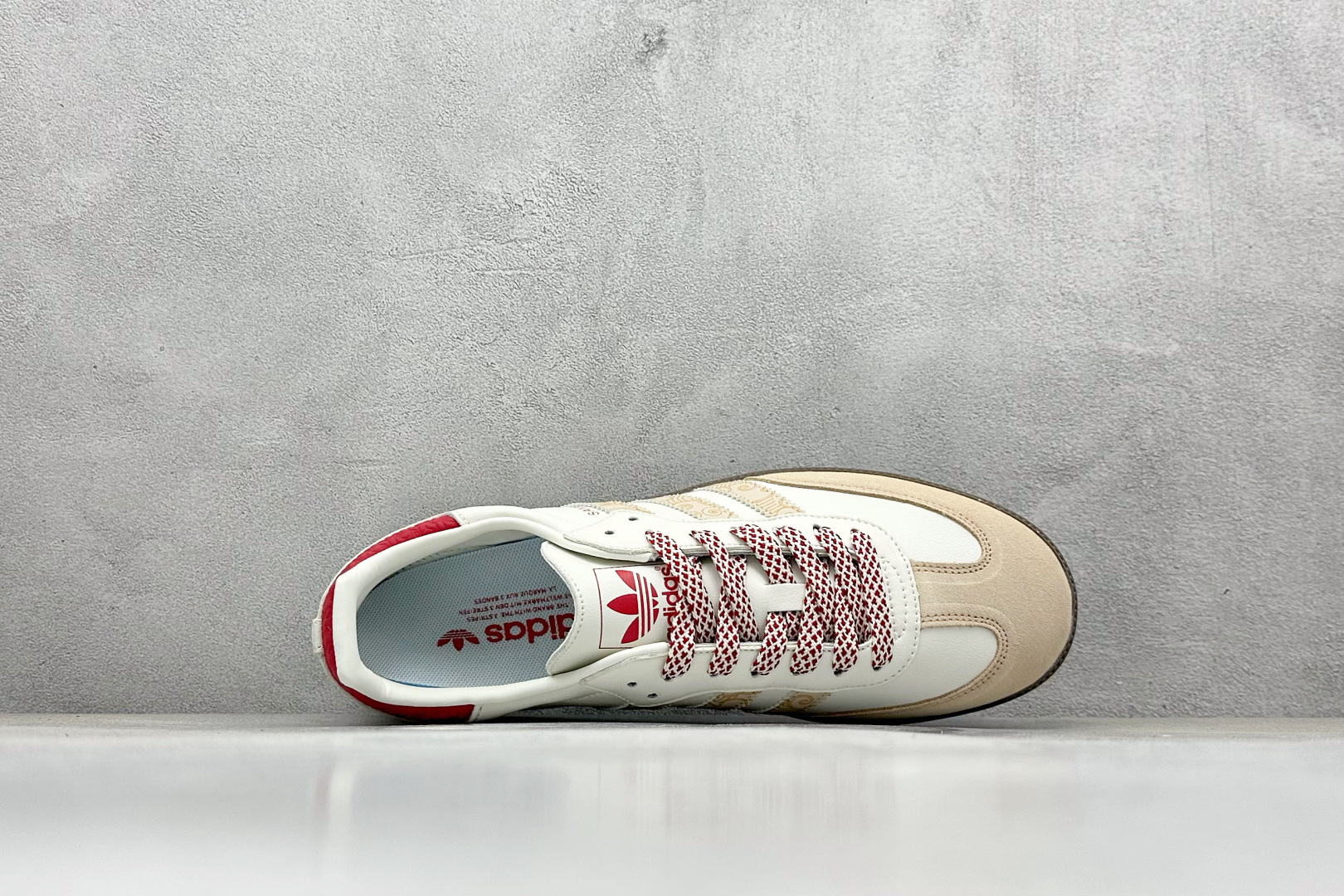 220 adidas originals Samba OG x Louis Vuitton 棕白红 桑巴舞系列复古经典轻便板鞋 GJ75810