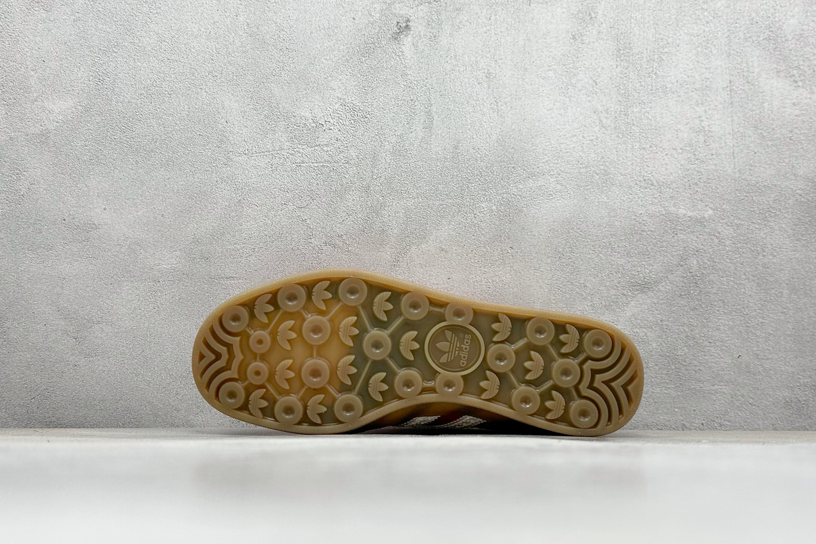 160 AD Originals Gazelle INdoor 三叶草休闲防滑耐磨低帮板鞋 IF1808