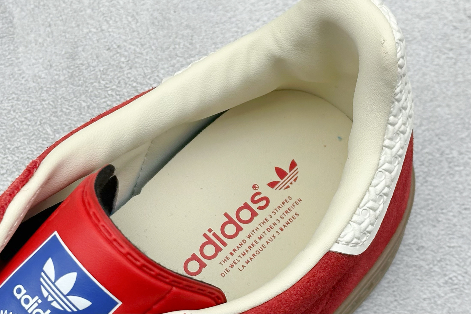 160 AD Originals Gazelle INdoor 三叶草休闲防滑耐磨低帮板鞋 IF1808