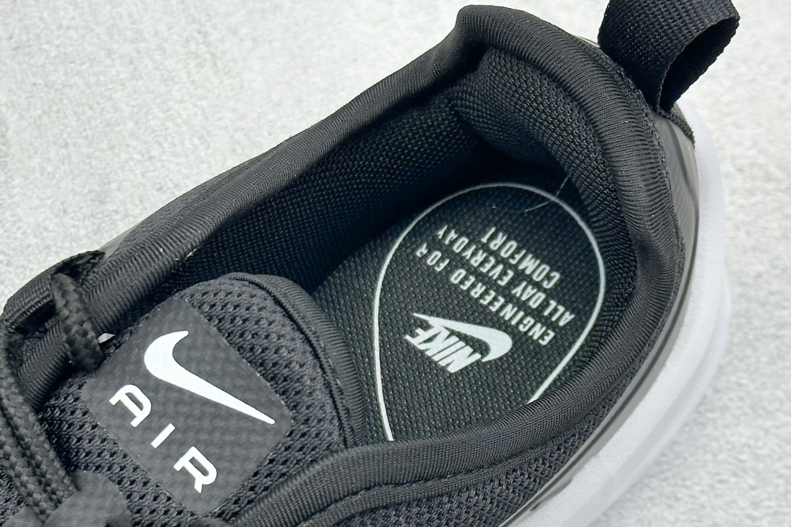 170 Nike Air Max Axis 轻盈舒适运动休闲鞋 AA2146-003