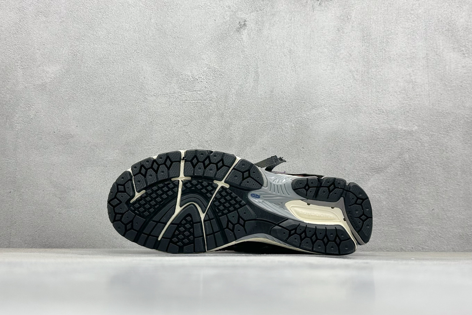 190 RA版 New Balance M1906系列 复古单品宝藏老爹鞋款 M1906ANB-Chinese  UA Cheap High Quatity Brand  Clothes Bags handbags Sneakers wholesale wholesaler seller from China Factory suppliers Fashion Clothing  Shoes best Quality Beautiful Price  190 RA版 New Balance M1906系列 复古单品宝藏老爹鞋款 M1906ANB