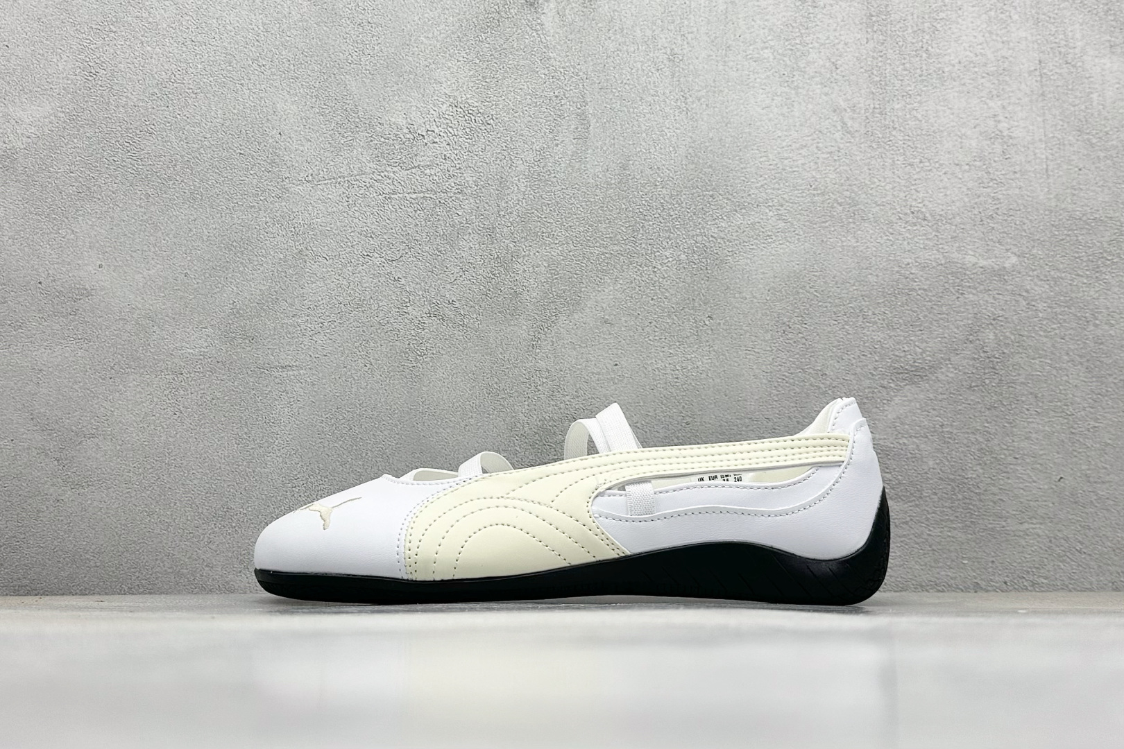 120 HY性价比PuMa Speedcat 舒适百搭 低帮 芭蕾鞋 403587-02-Chinese  UA Cheap High Quatity Brand  Clothes Bags handbags Sneakers wholesale wholesaler seller from China Factory suppliers Fashion Clothing  Shoes best Quality Beautiful Price  120 HY性价比PuMa Speedcat 舒适百搭 低帮 芭蕾鞋 403587-02