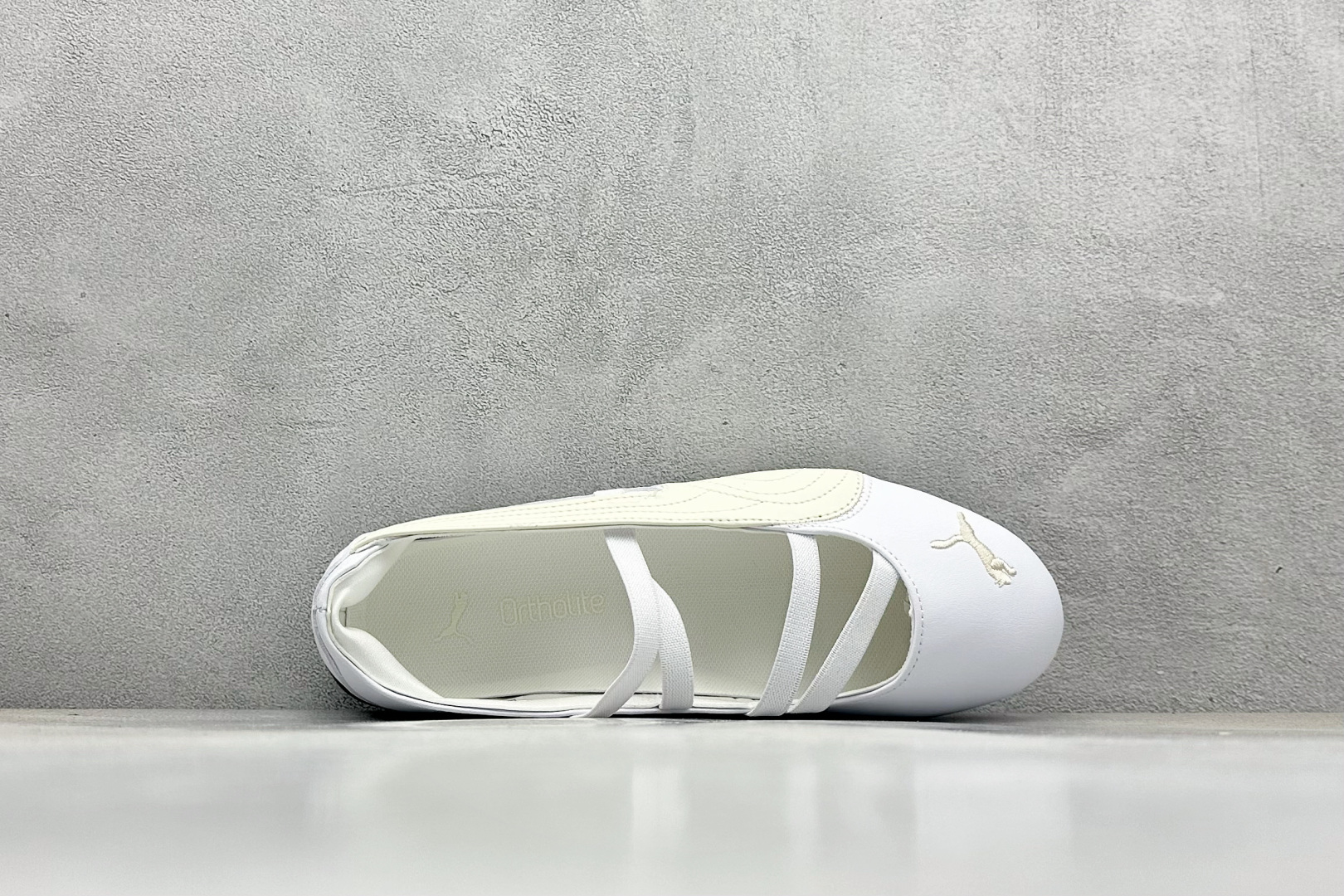 120 HY性价比PuMa Speedcat 舒适百搭 低帮 芭蕾鞋 403587-02-Chinese  UA Cheap High Quatity Brand  Clothes Bags handbags Sneakers wholesale wholesaler seller from China Factory suppliers Fashion Clothing  Shoes best Quality Beautiful Price  120 HY性价比PuMa Speedcat 舒适百搭 低帮 芭蕾鞋 403587-02